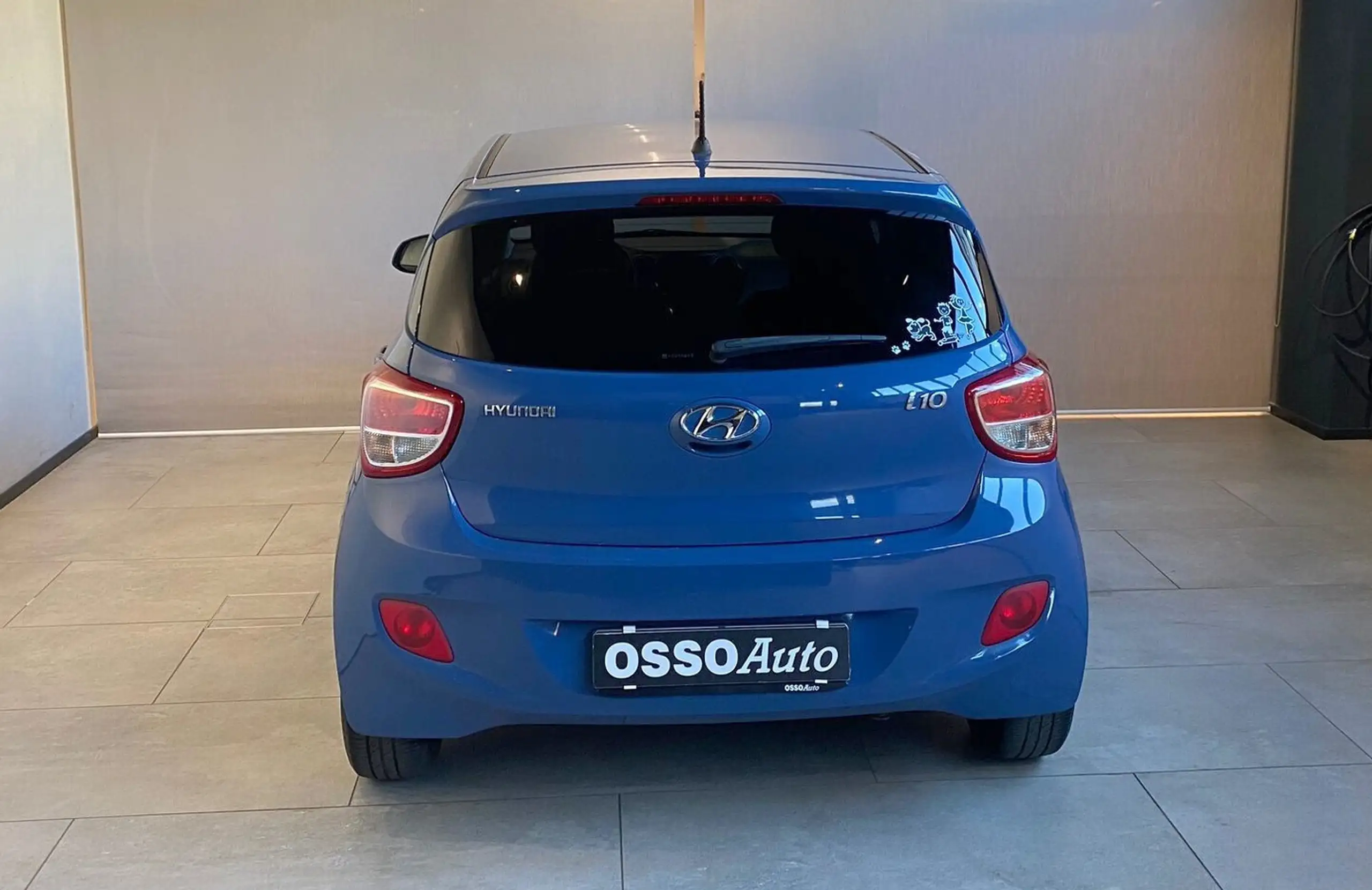 Hyundai - i10