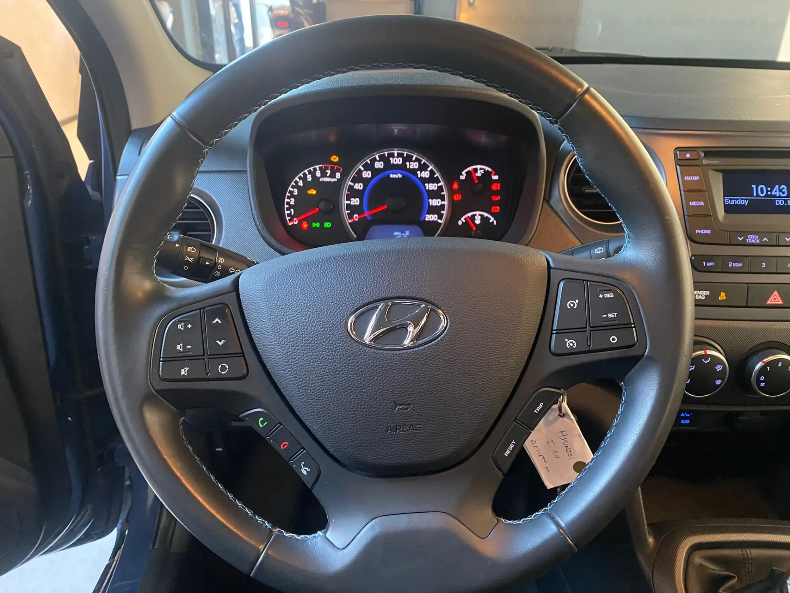 Hyundai - i10