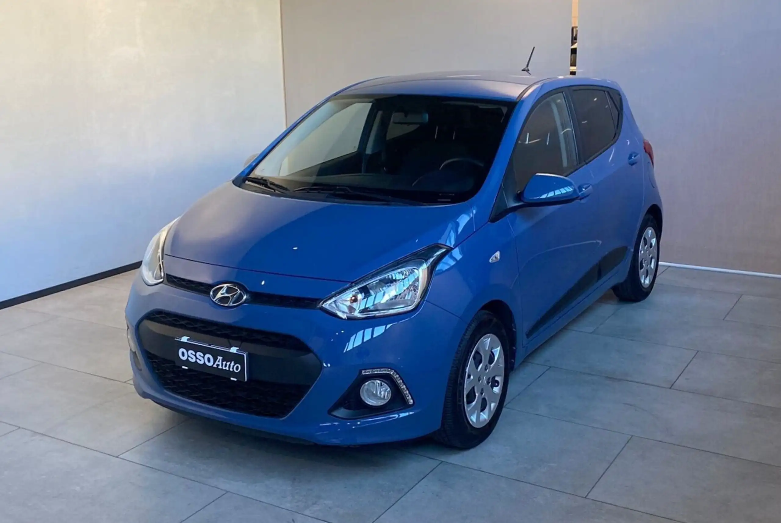 Hyundai - i10