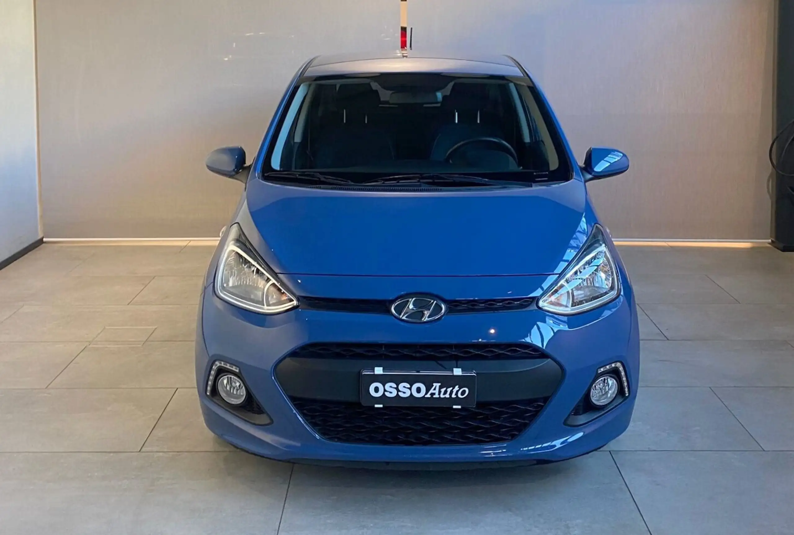 Hyundai - i10