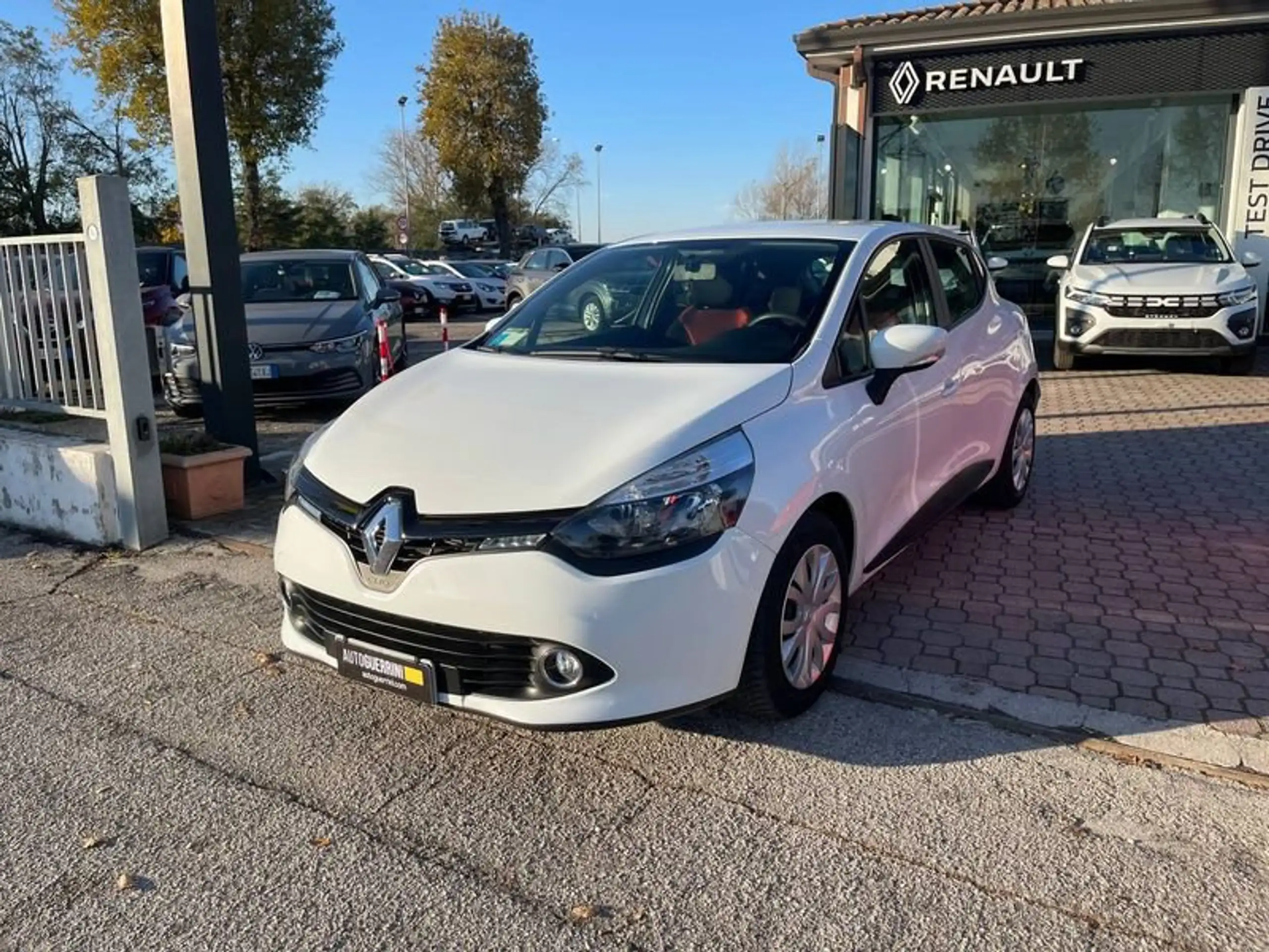 Renault - Clio