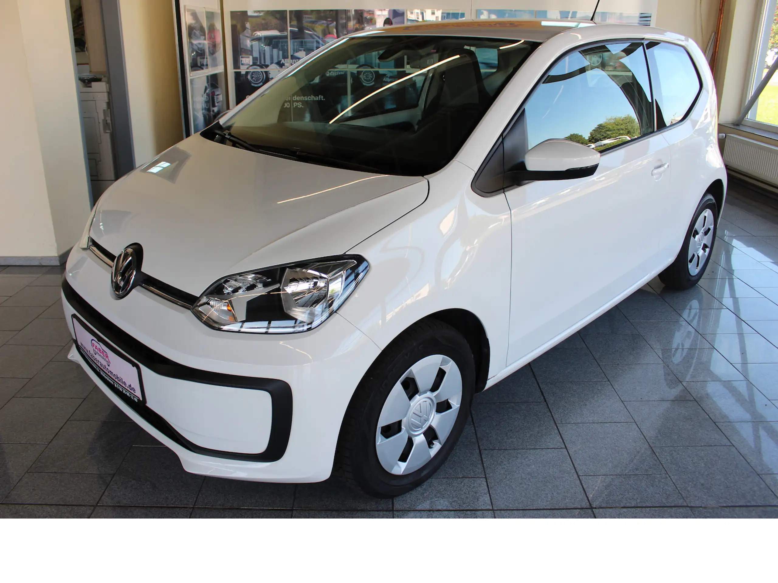 Volkswagen - up!