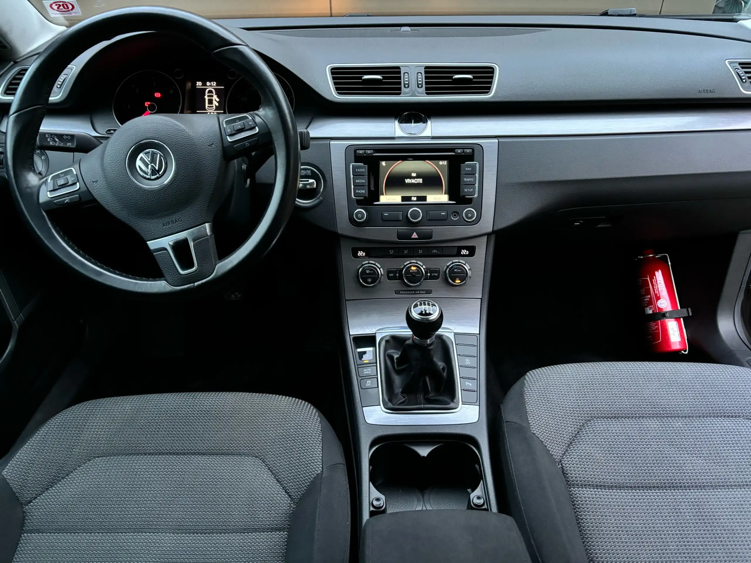 Volkswagen - Passat