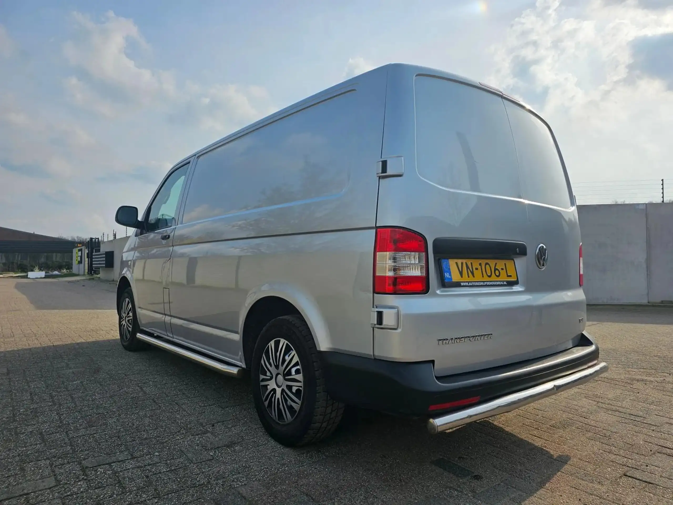 Volkswagen - Transporter