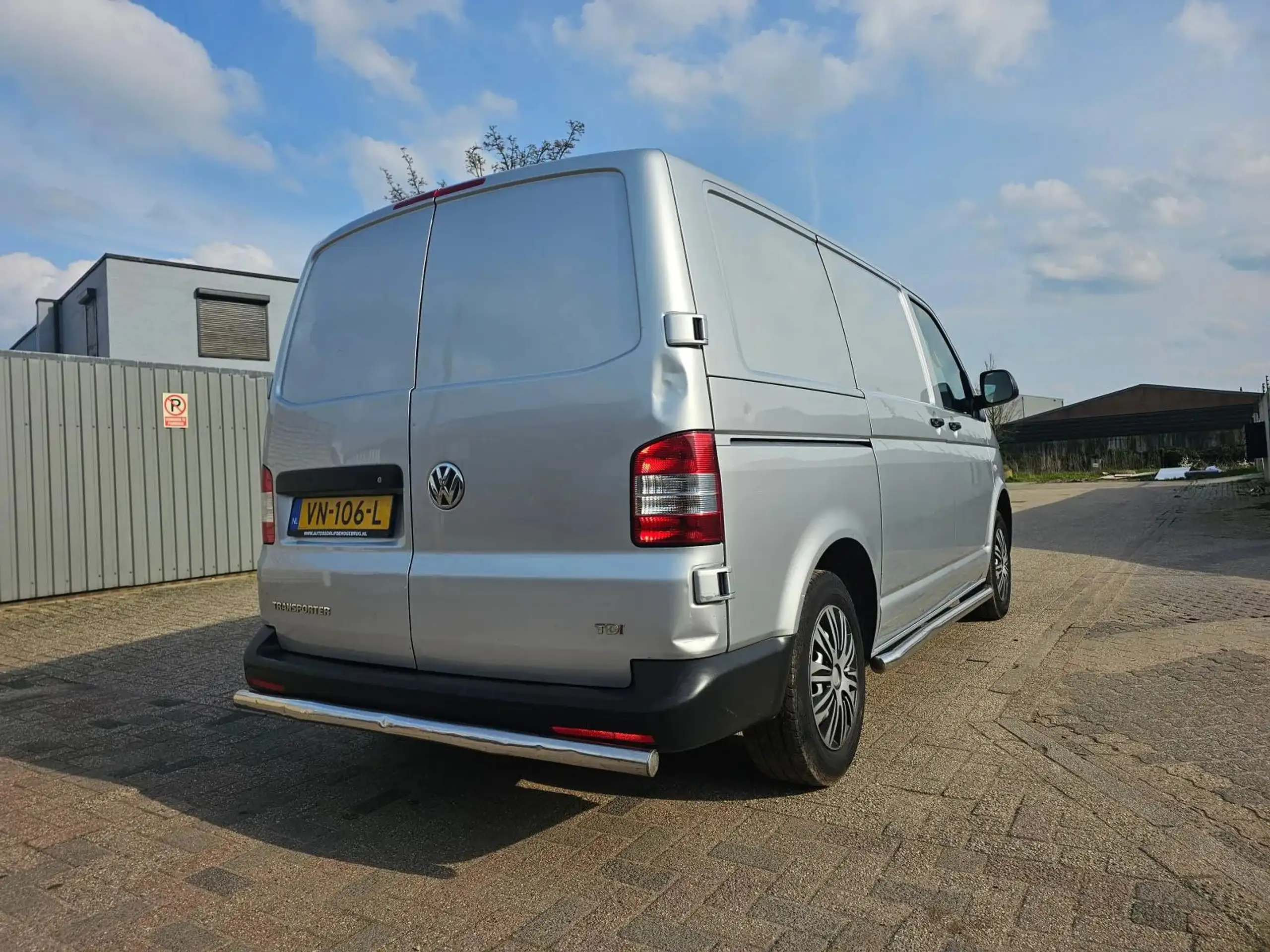 Volkswagen - Transporter