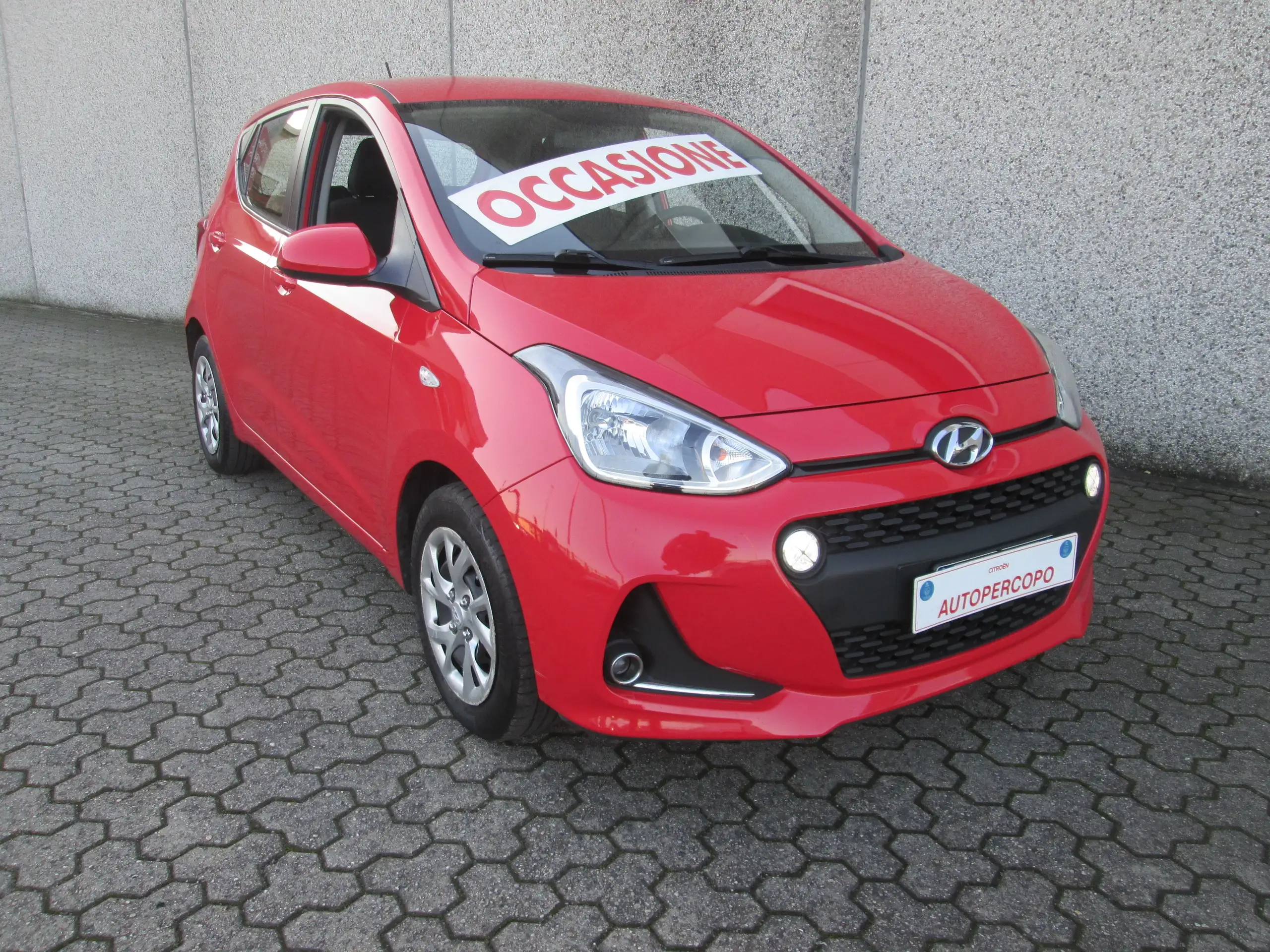 Hyundai - i10