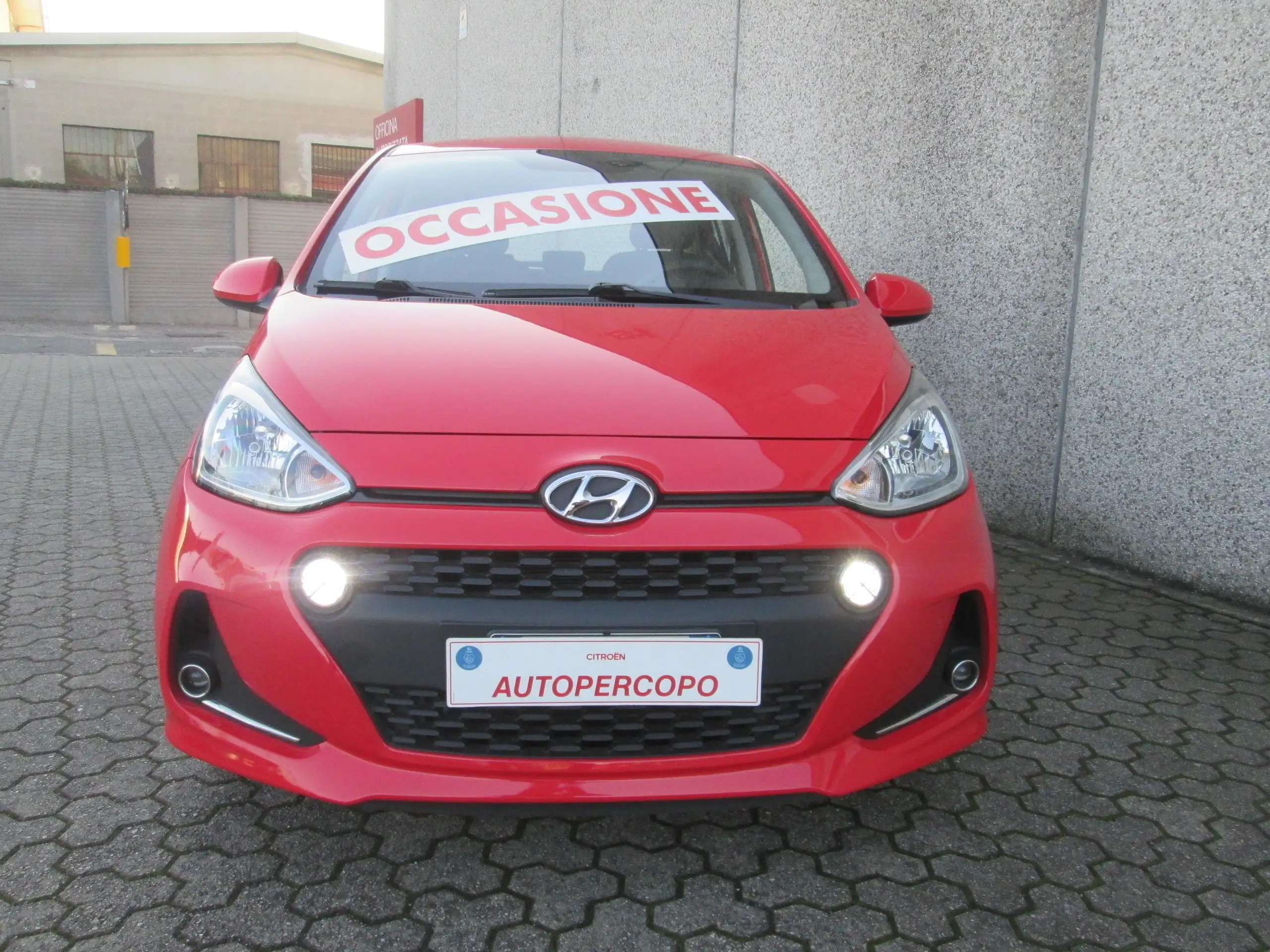 Hyundai - i10