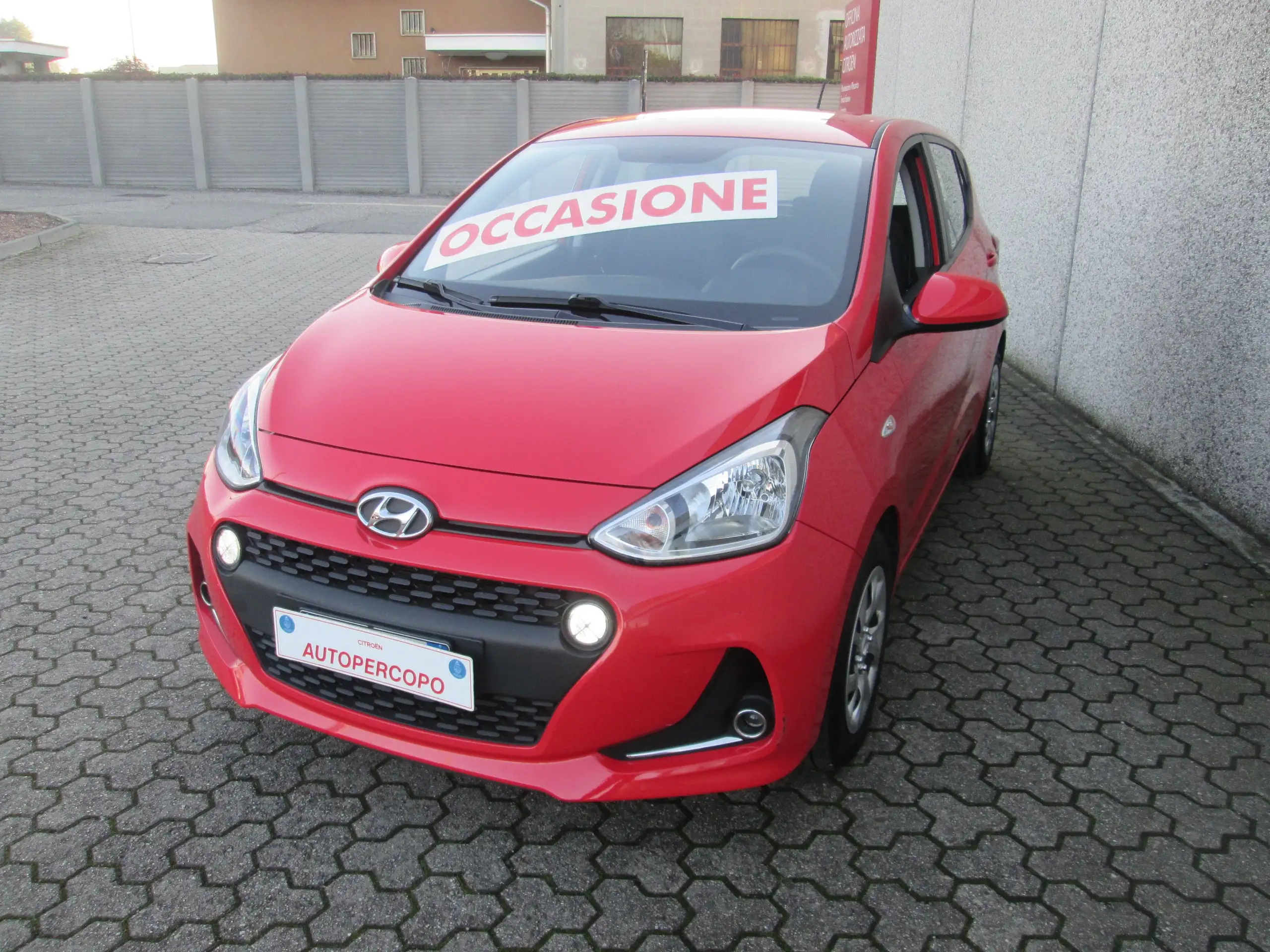 Hyundai - i10