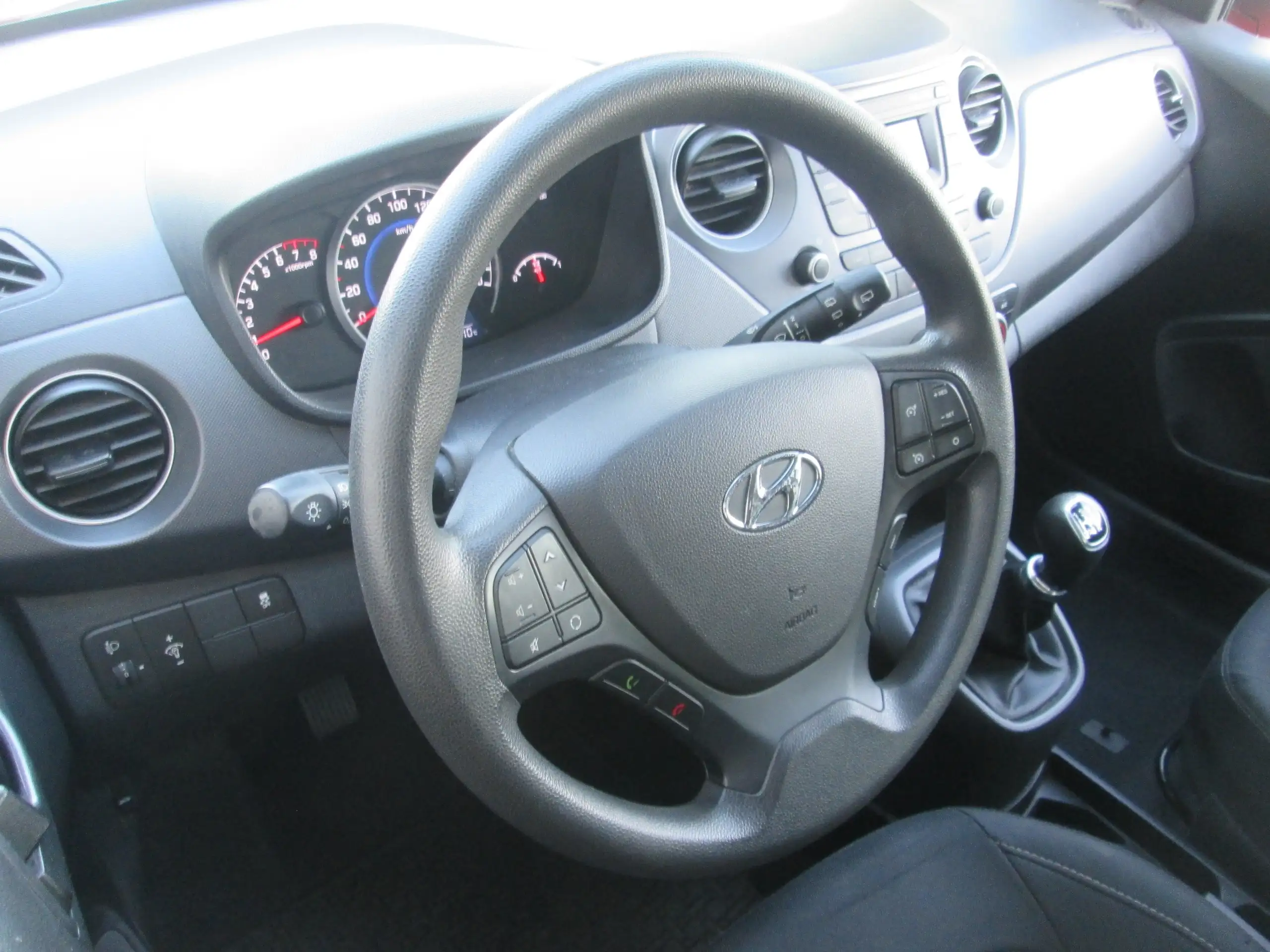 Hyundai - i10