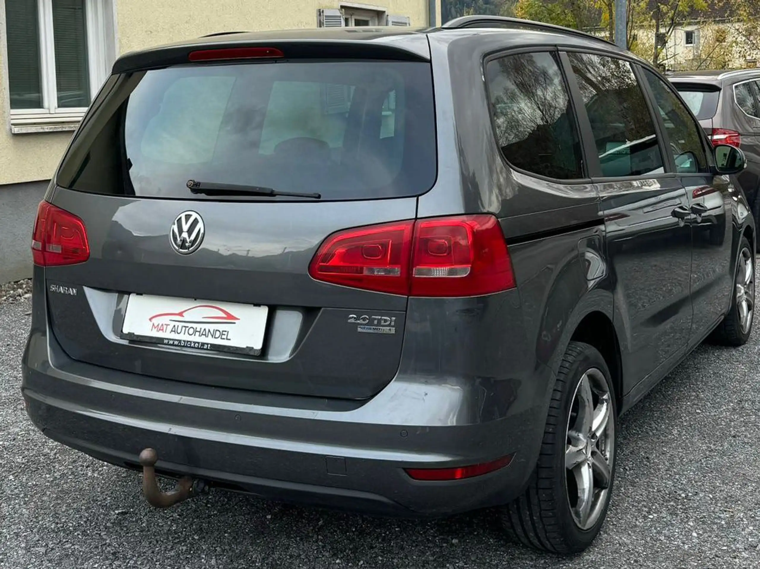 Volkswagen - Sharan