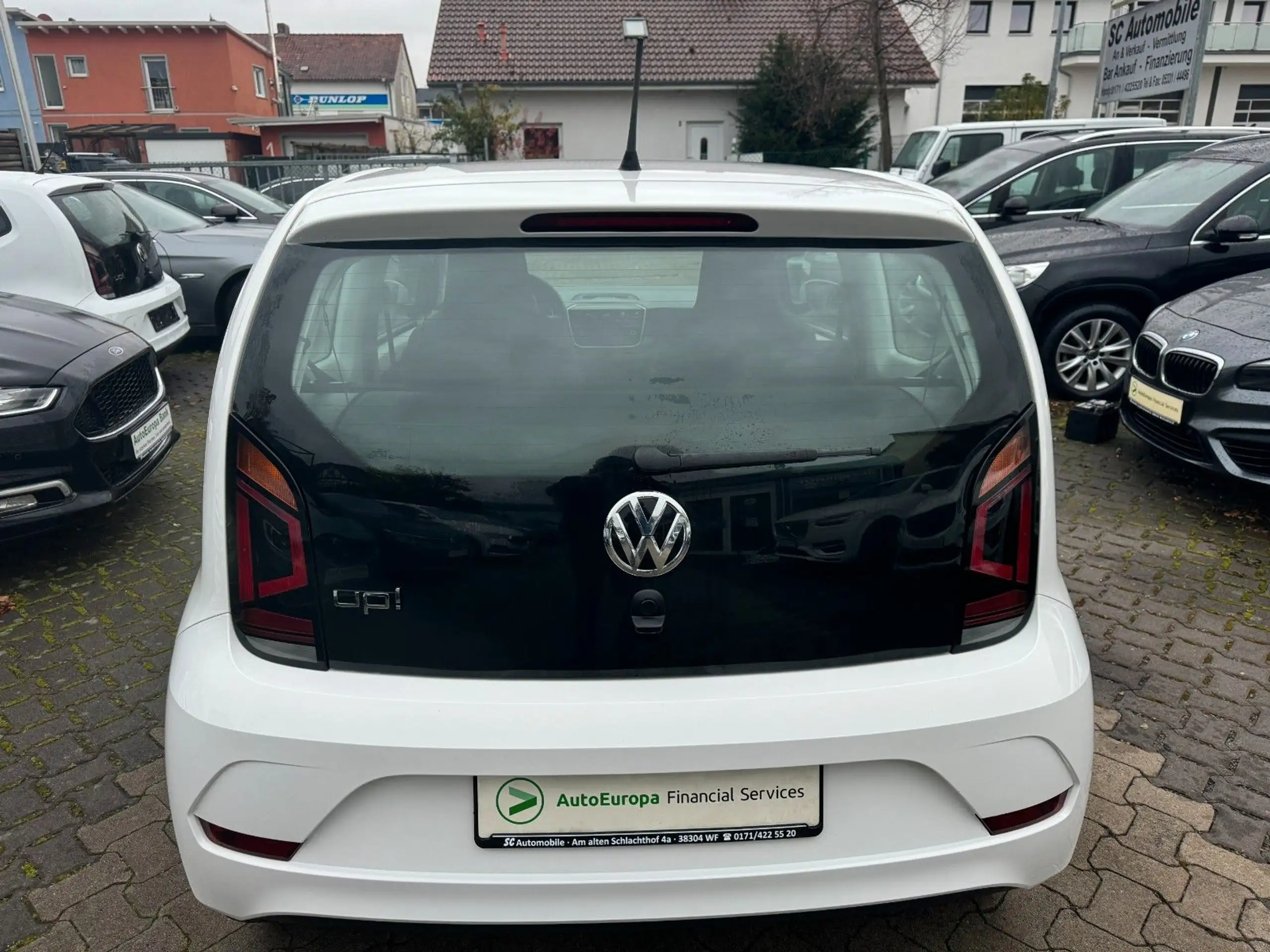 Volkswagen - up!