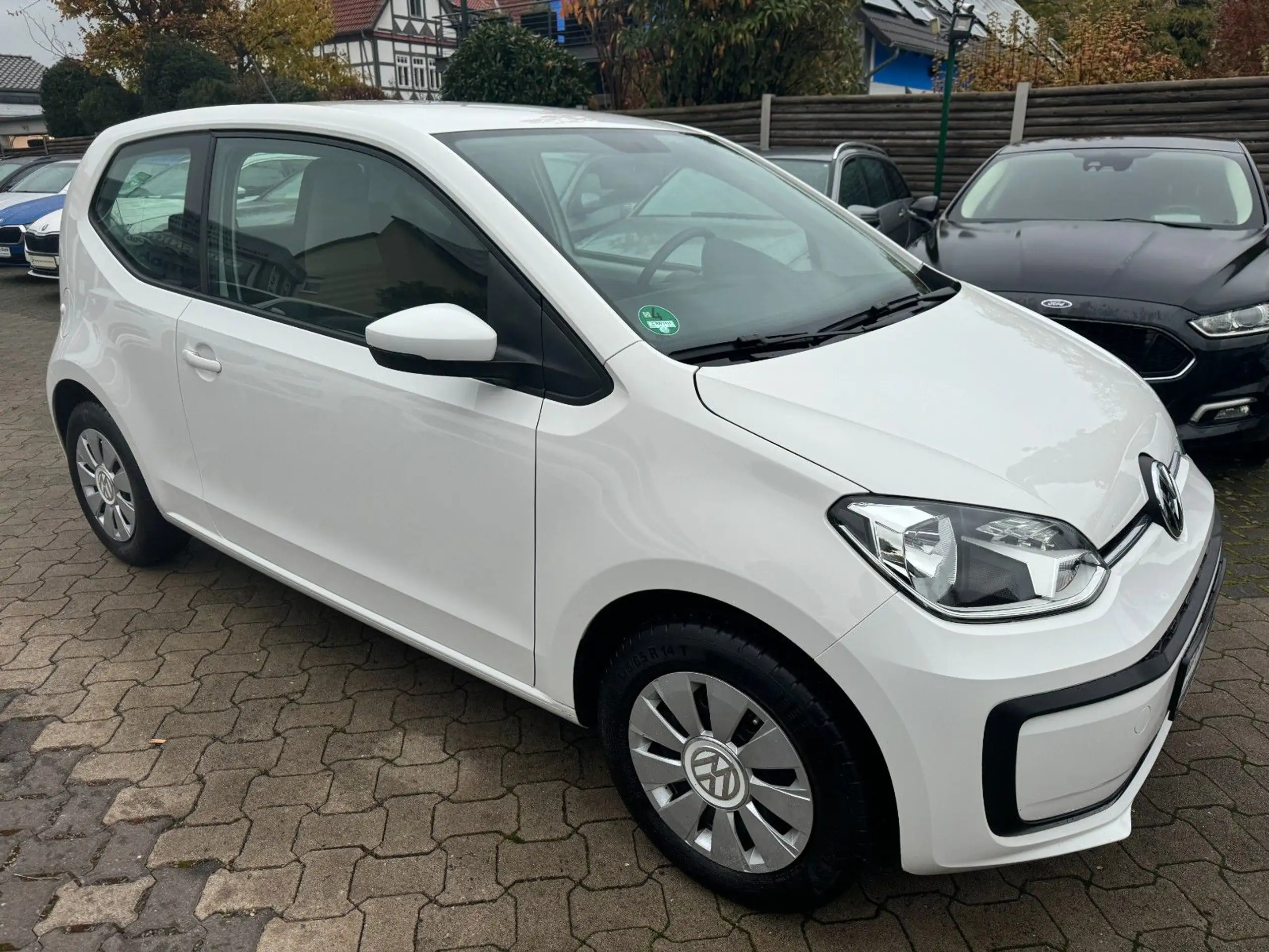 Volkswagen - up!