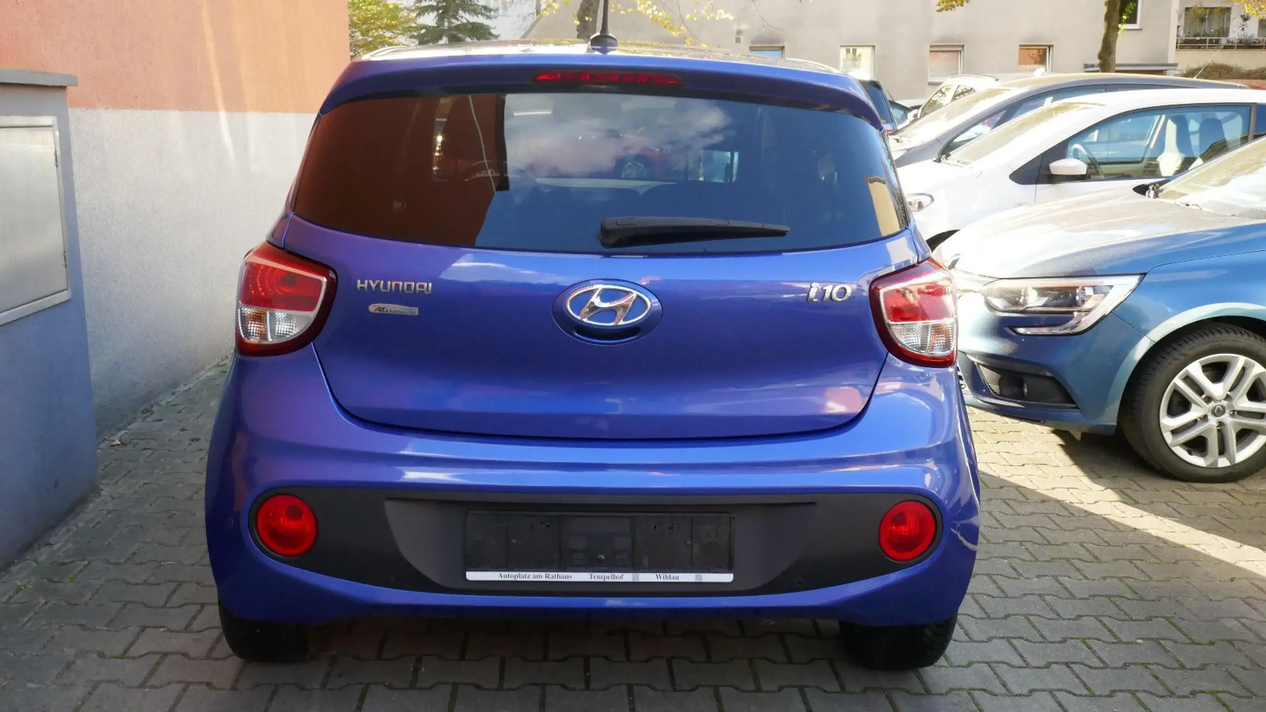 Hyundai - i10