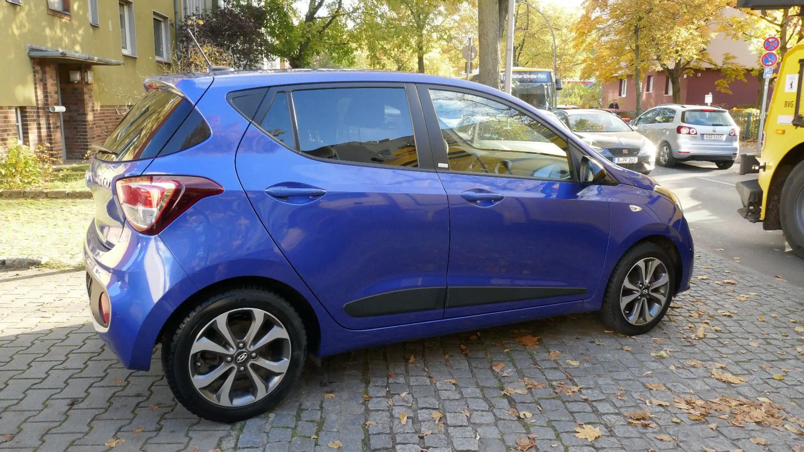 Hyundai - i10