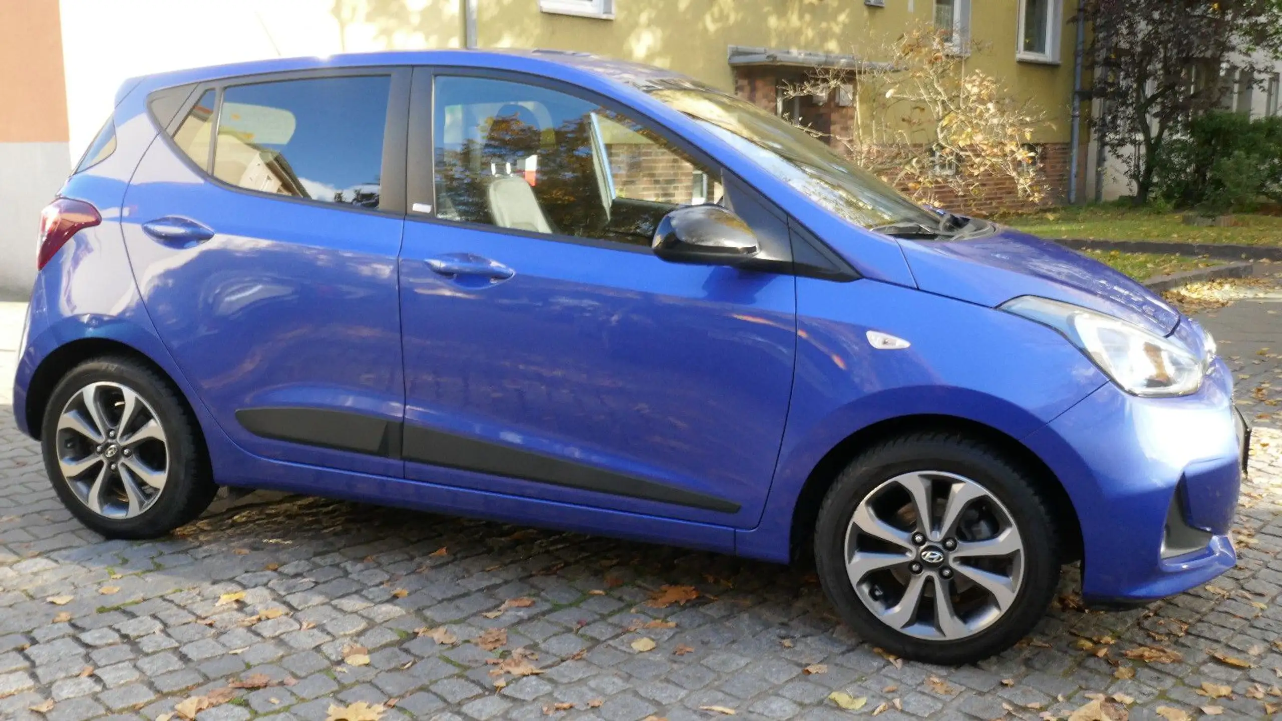 Hyundai - i10