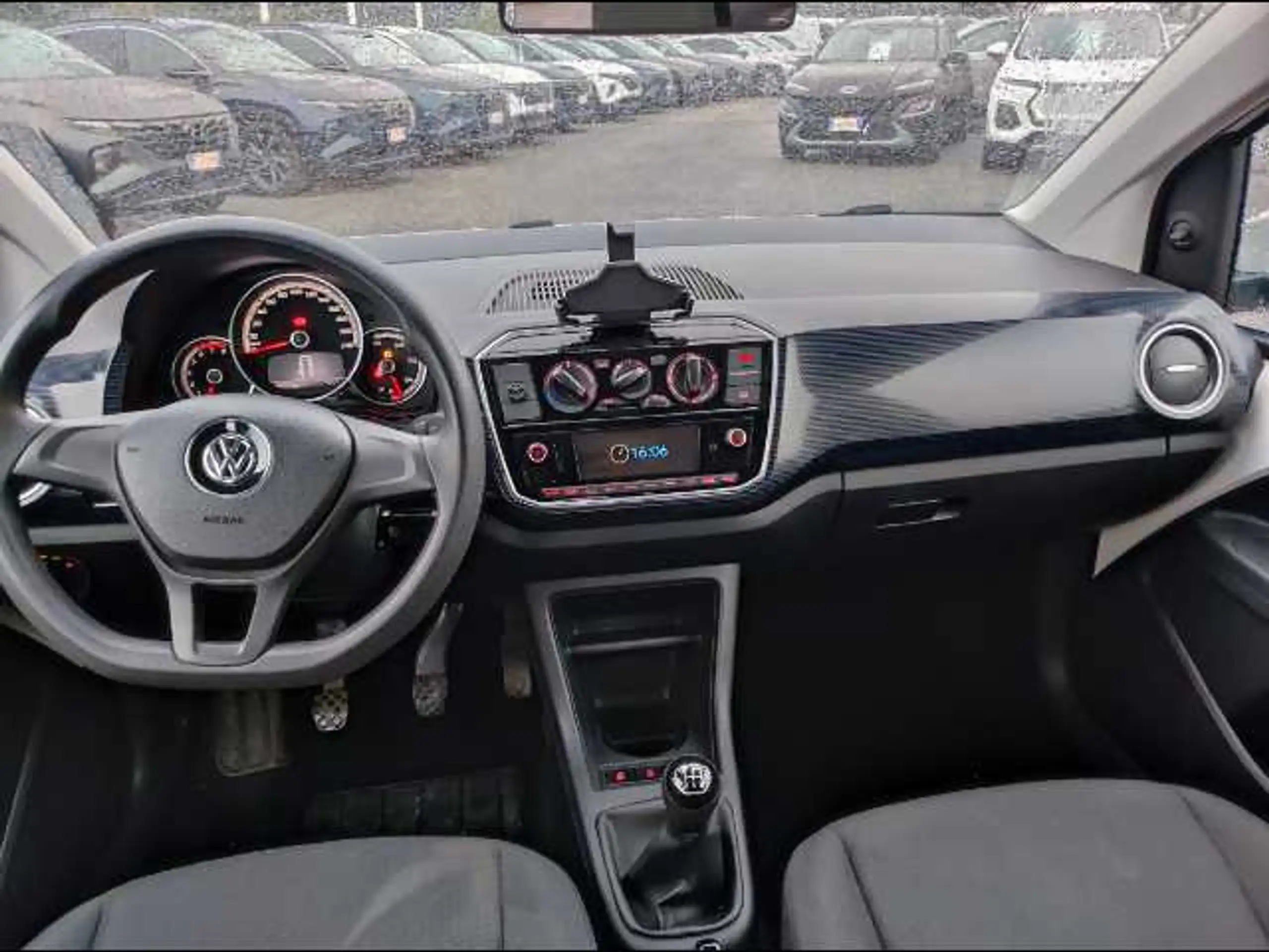 Volkswagen - up!