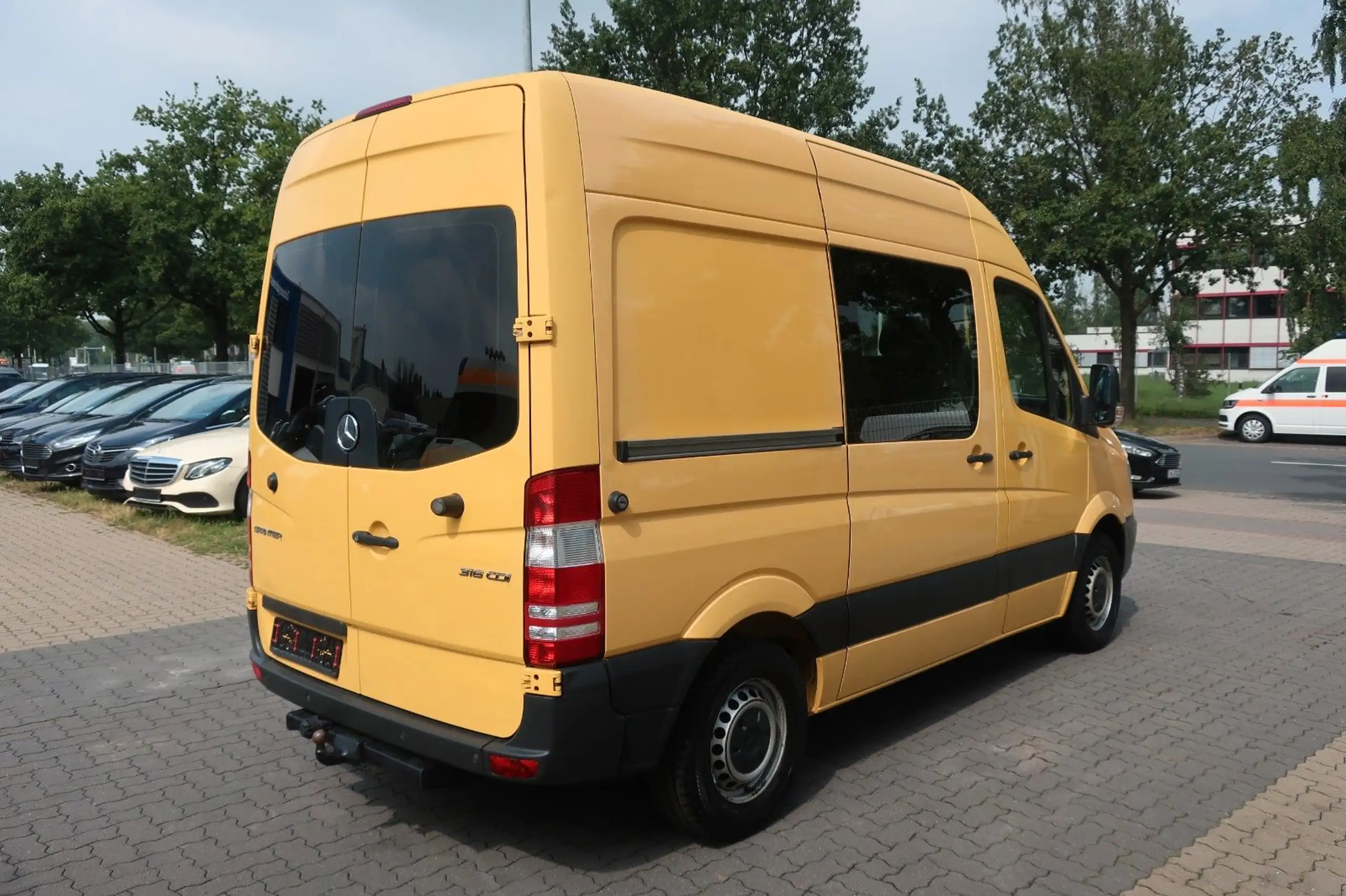 Mercedes-Benz - Sprinter