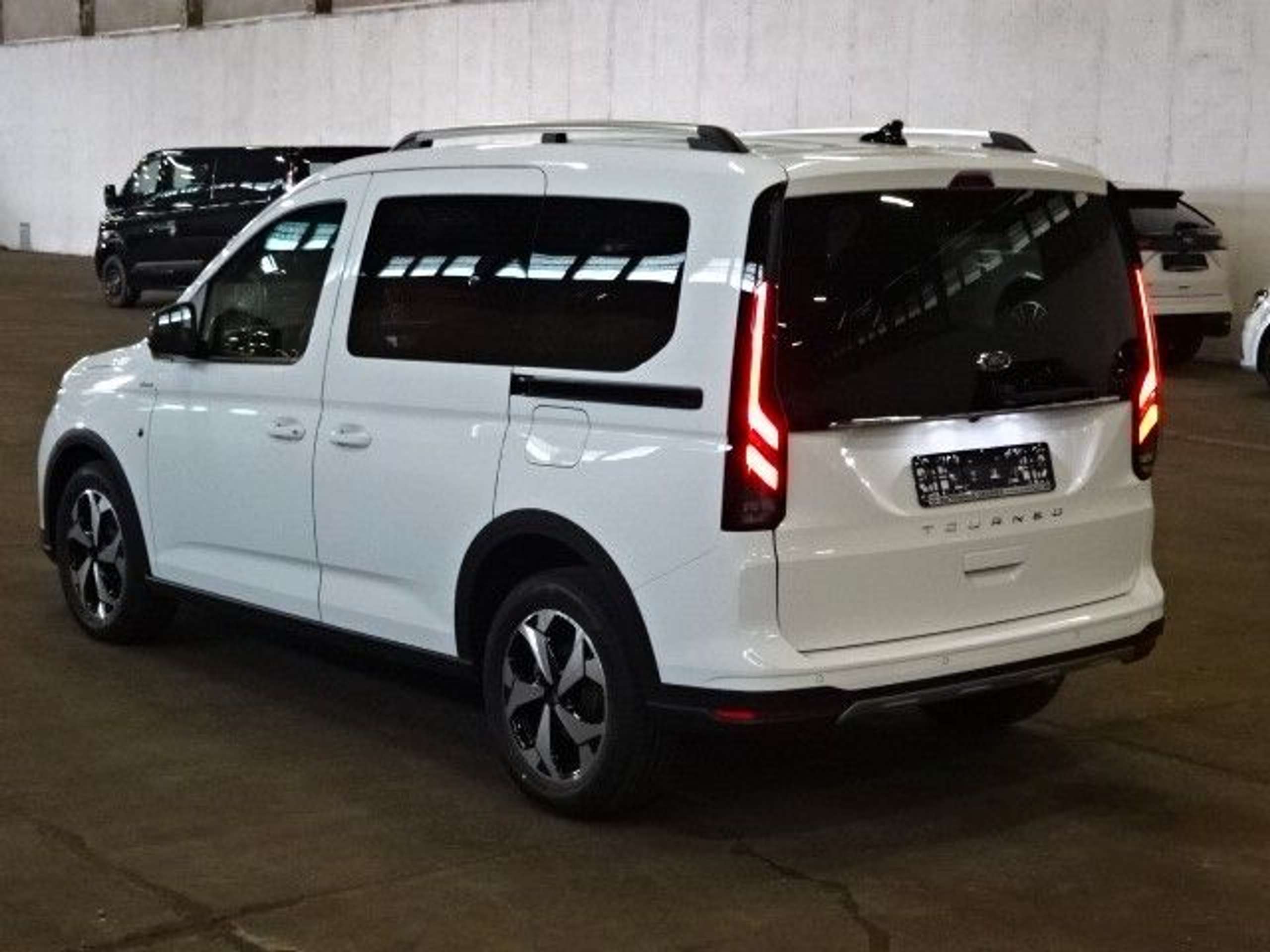 Ford - Tourneo Connect