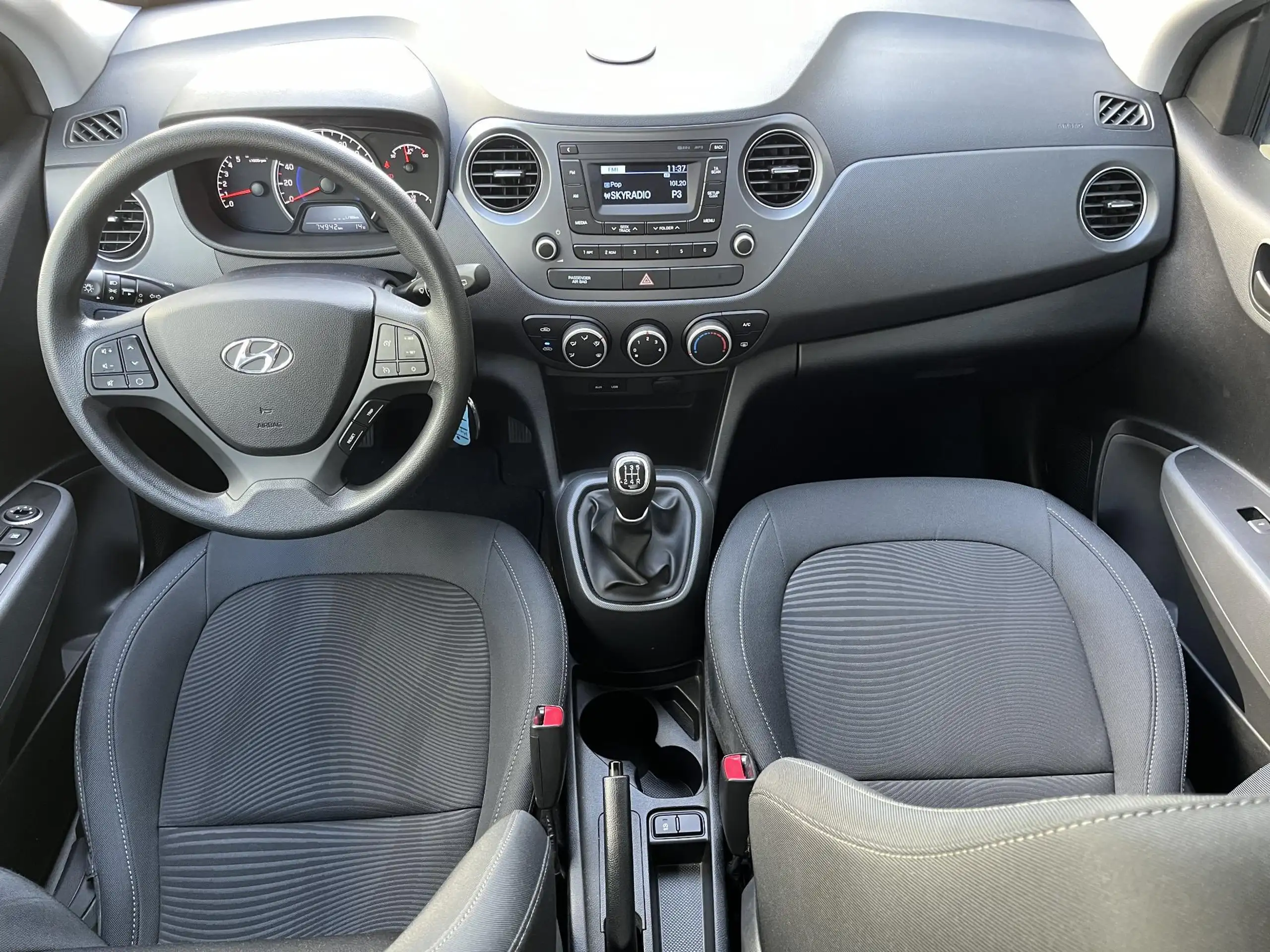 Hyundai - i10