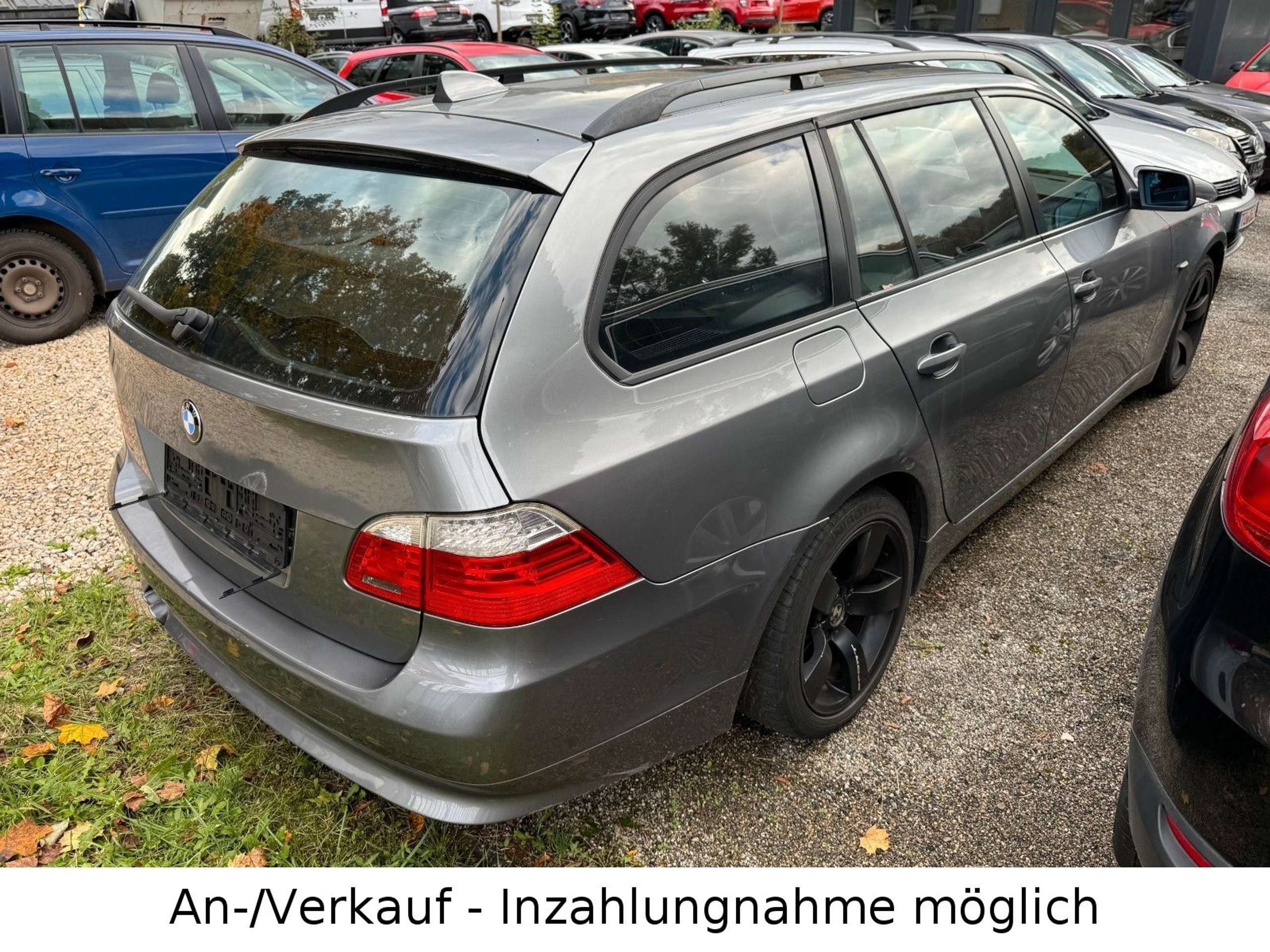 BMW - 525