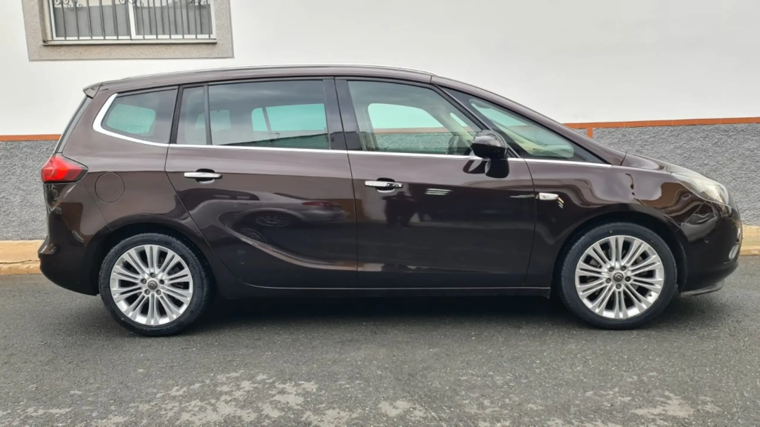 Opel - Zafira