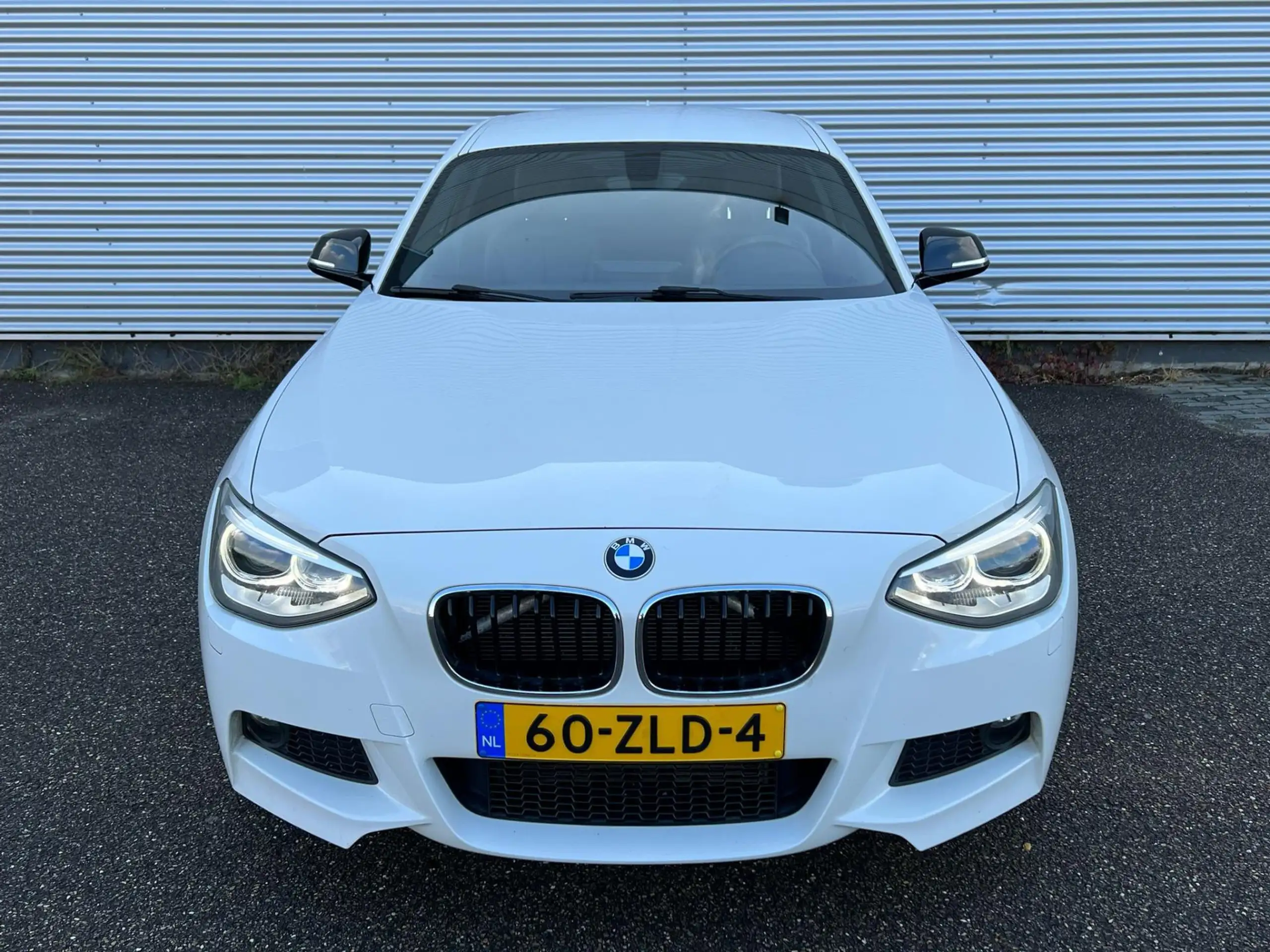 BMW - 116