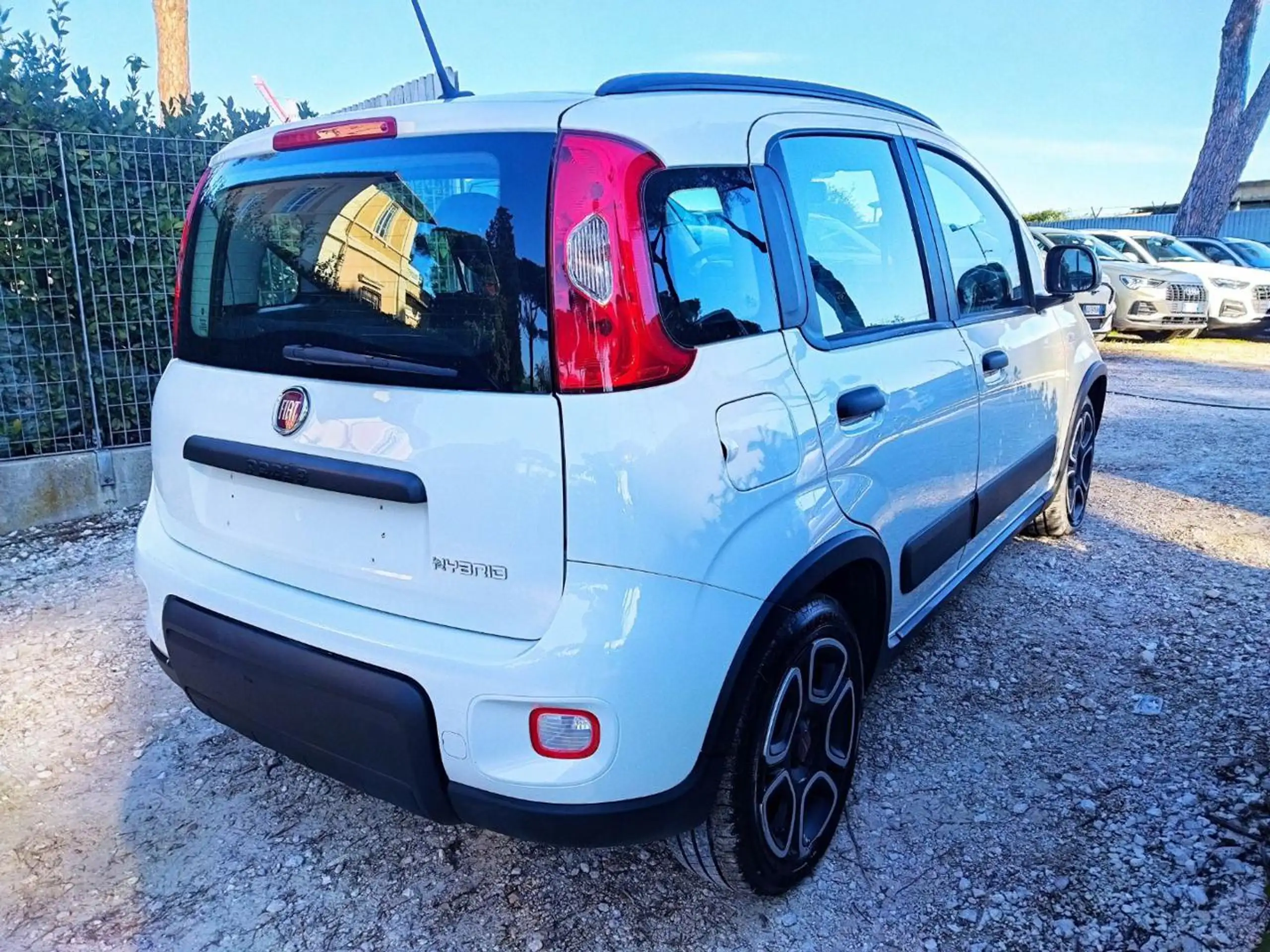 Fiat - New Panda