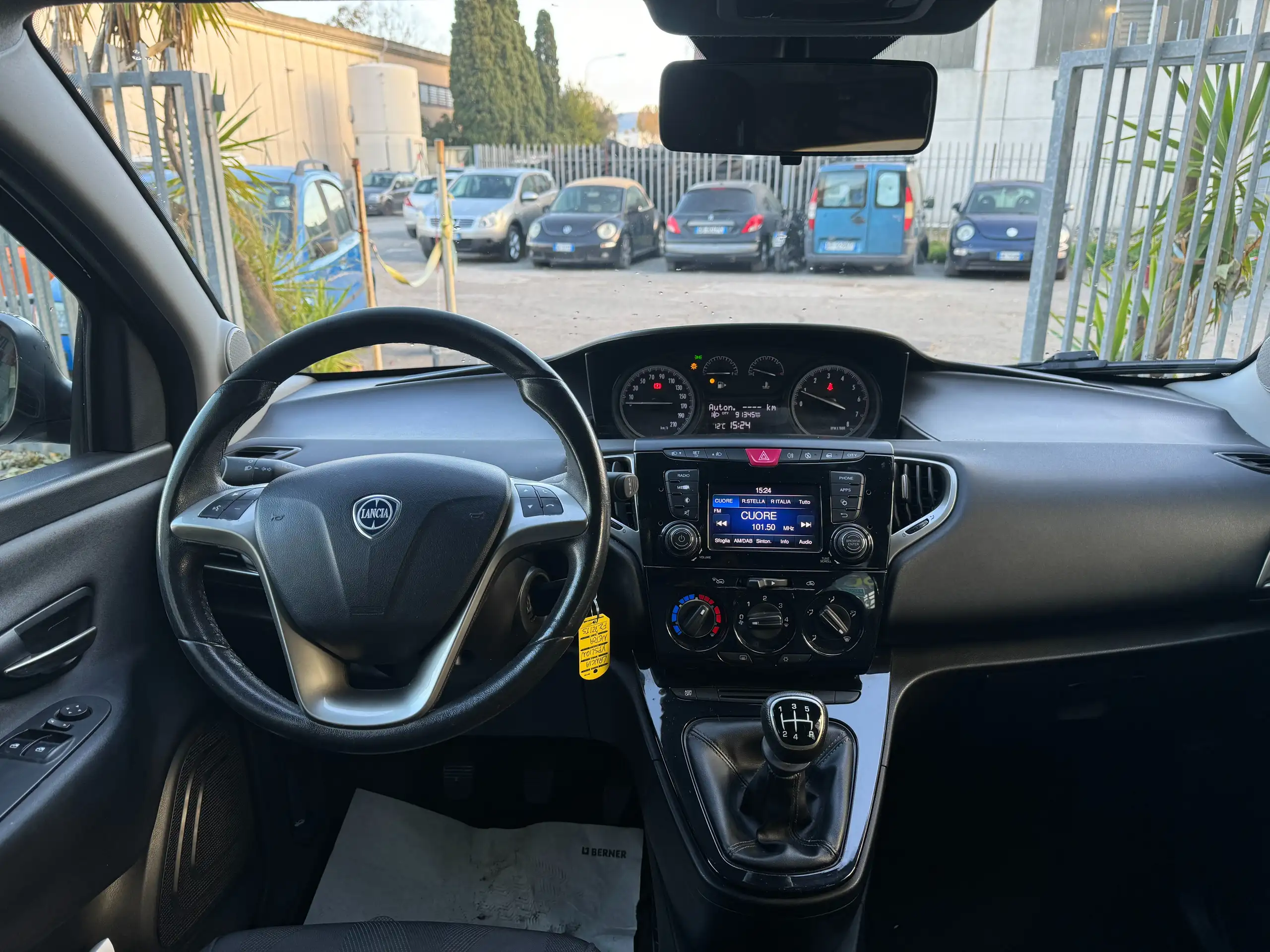 Lancia - Ypsilon