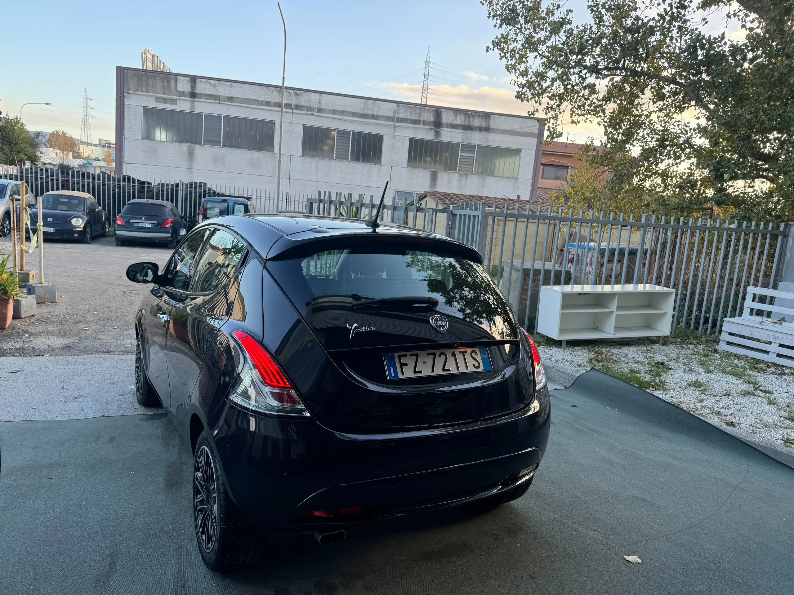 Lancia - Ypsilon