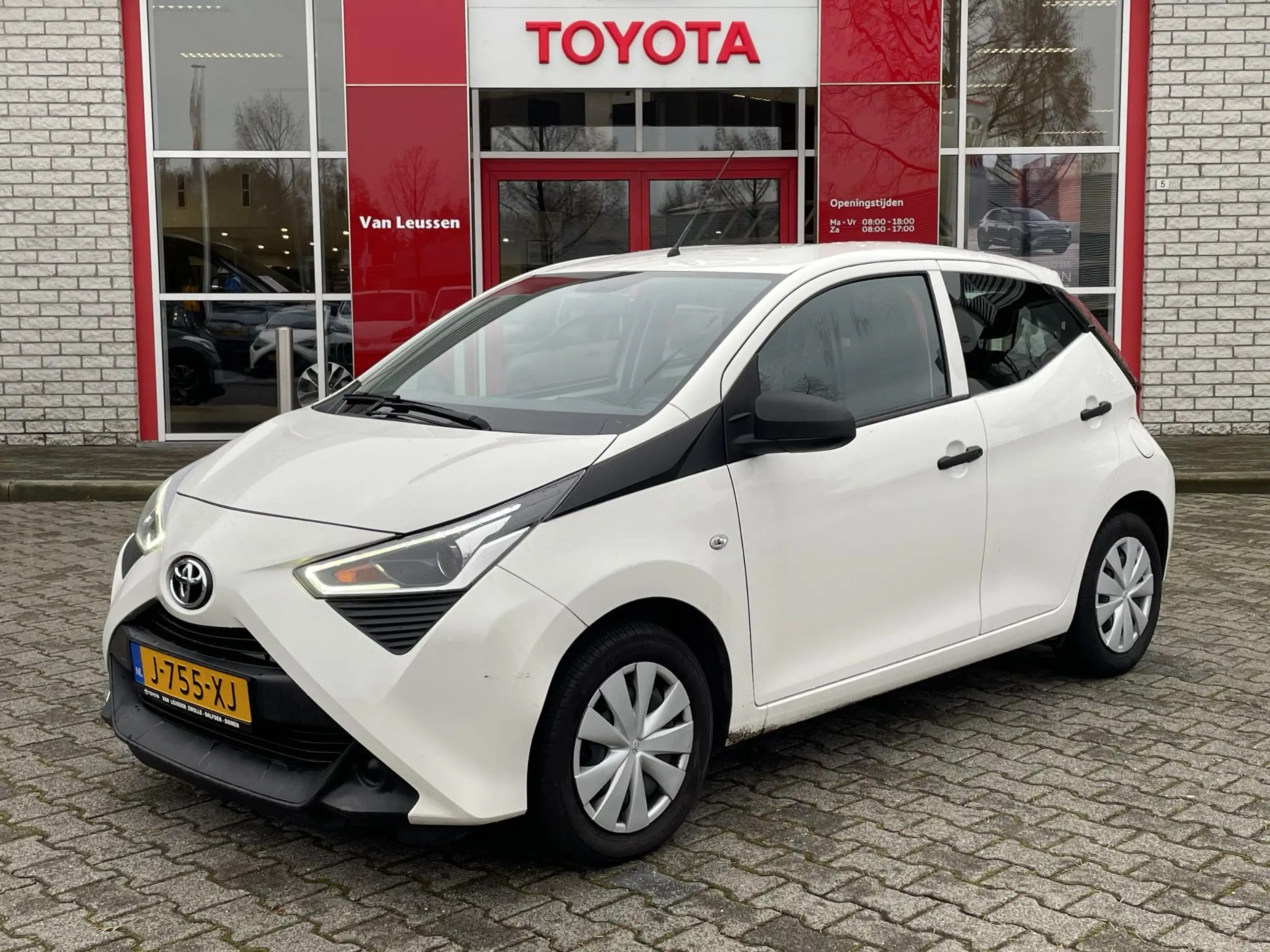 Toyota - Aygo X