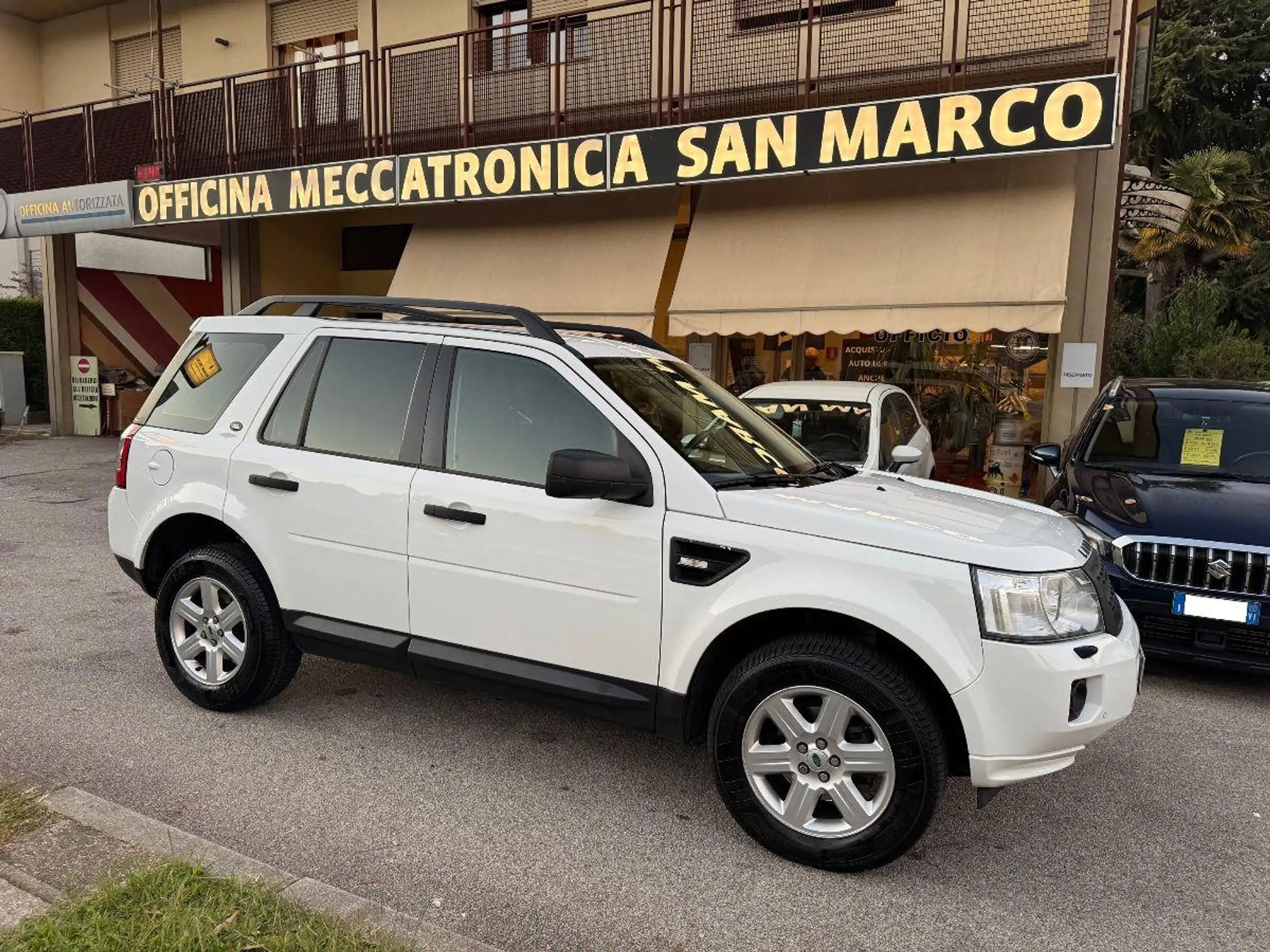 Land Rover - Freelander