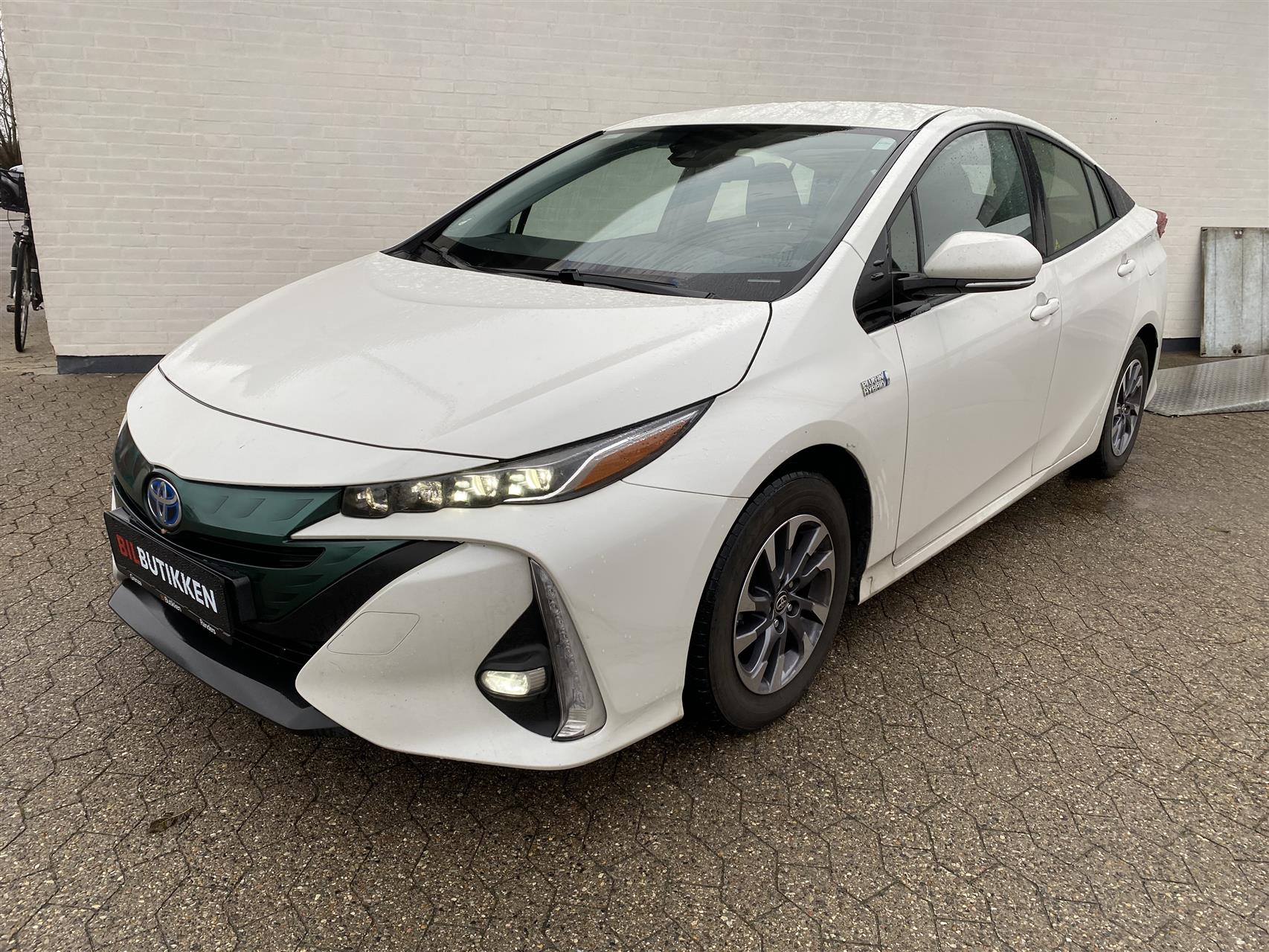 Toyota - Prius