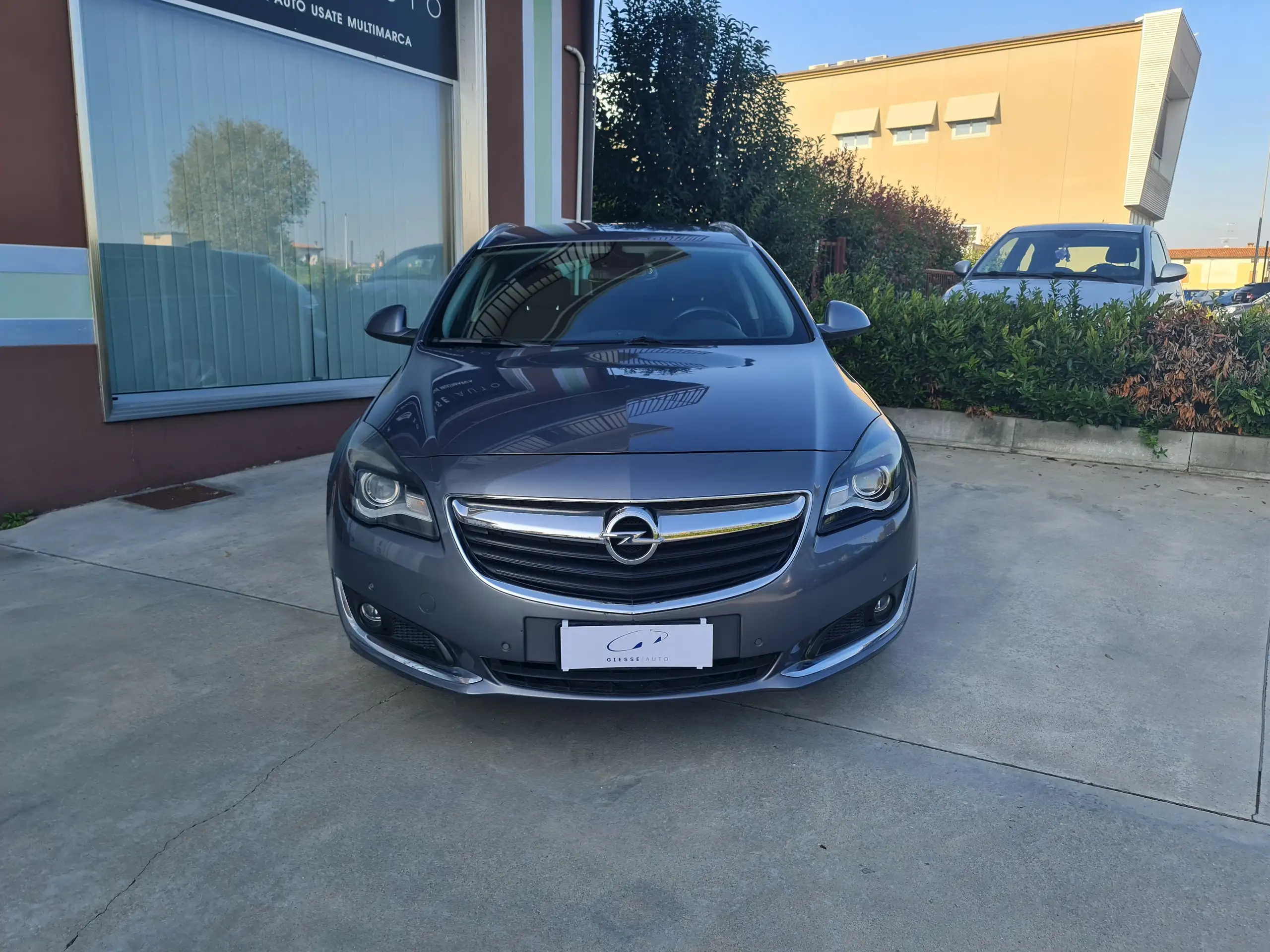 Opel - Insignia