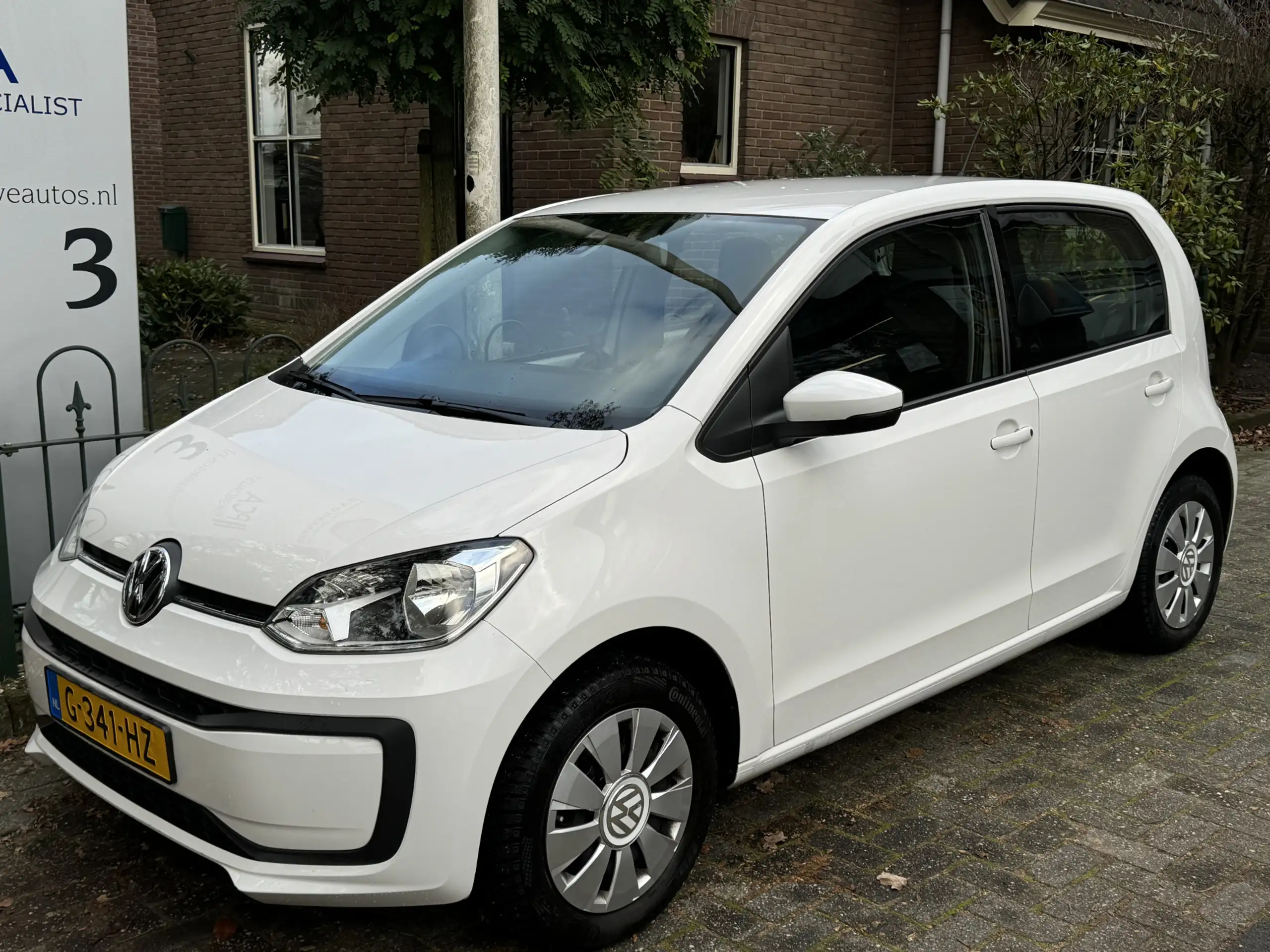 Volkswagen - up!