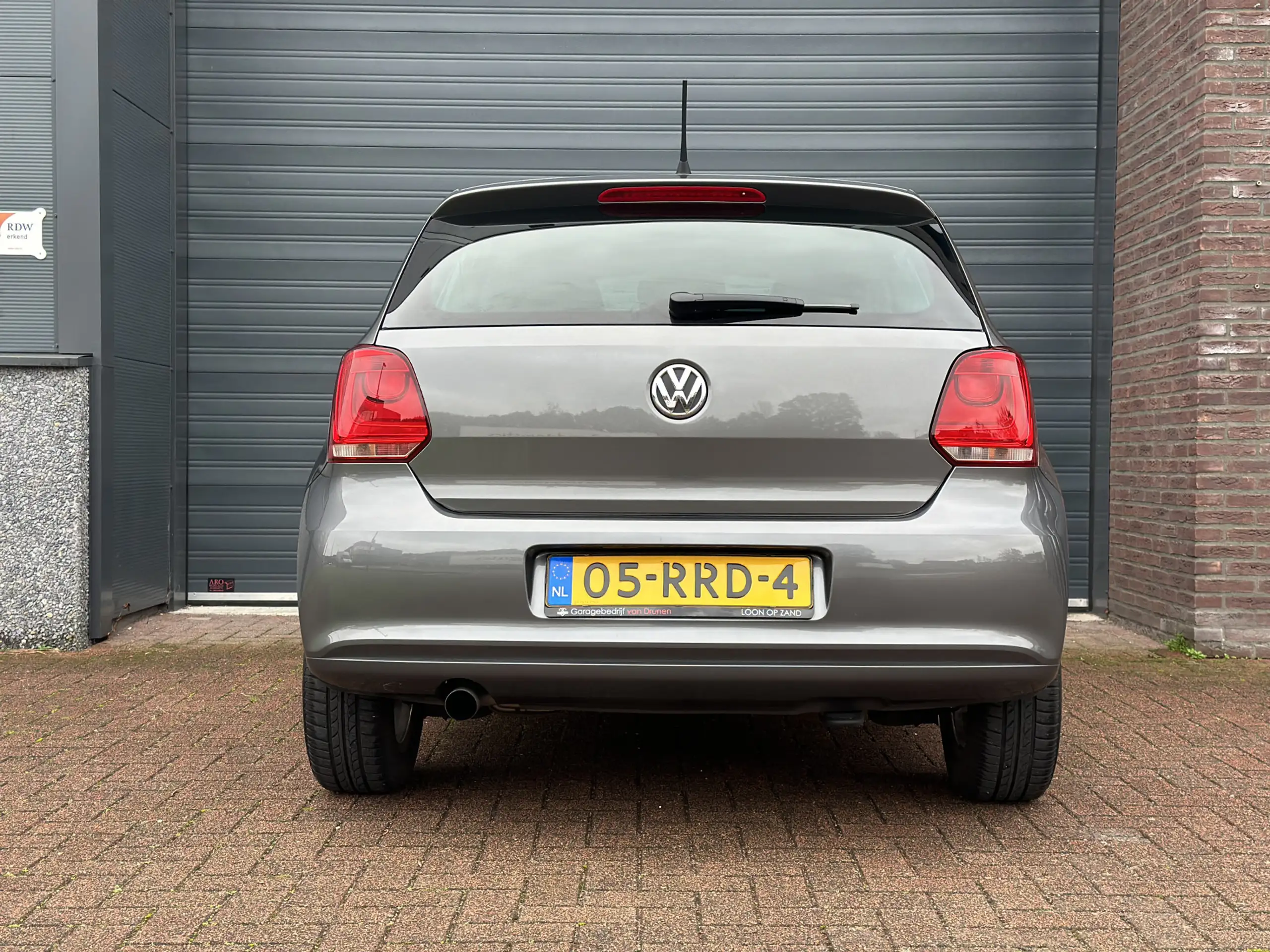 Volkswagen - Polo