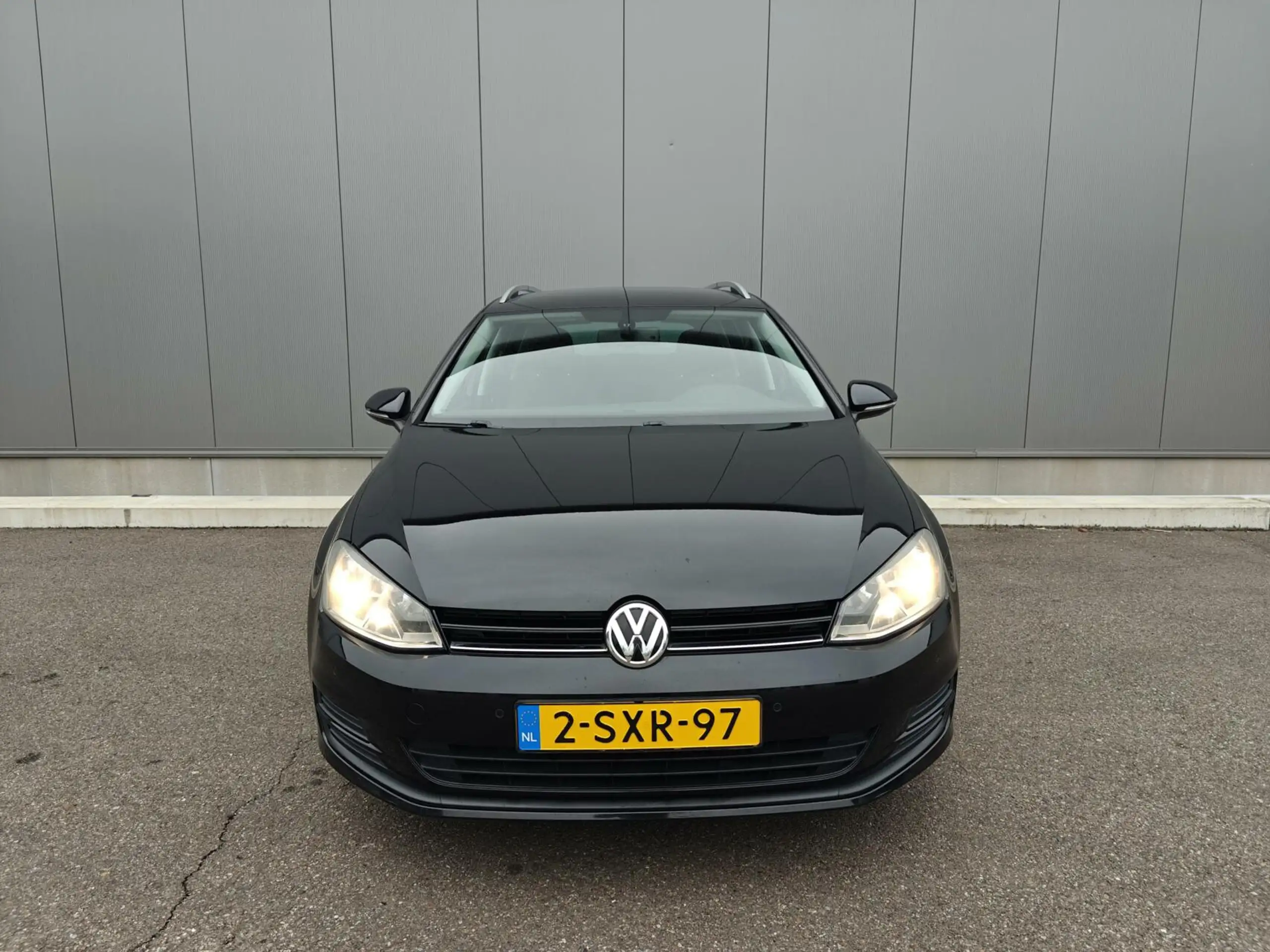 Volkswagen - Golf Variant