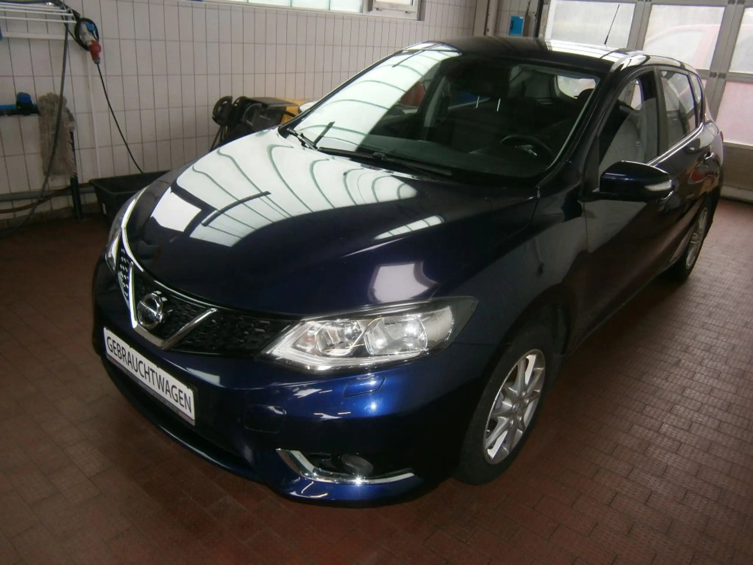 Nissan - Pulsar