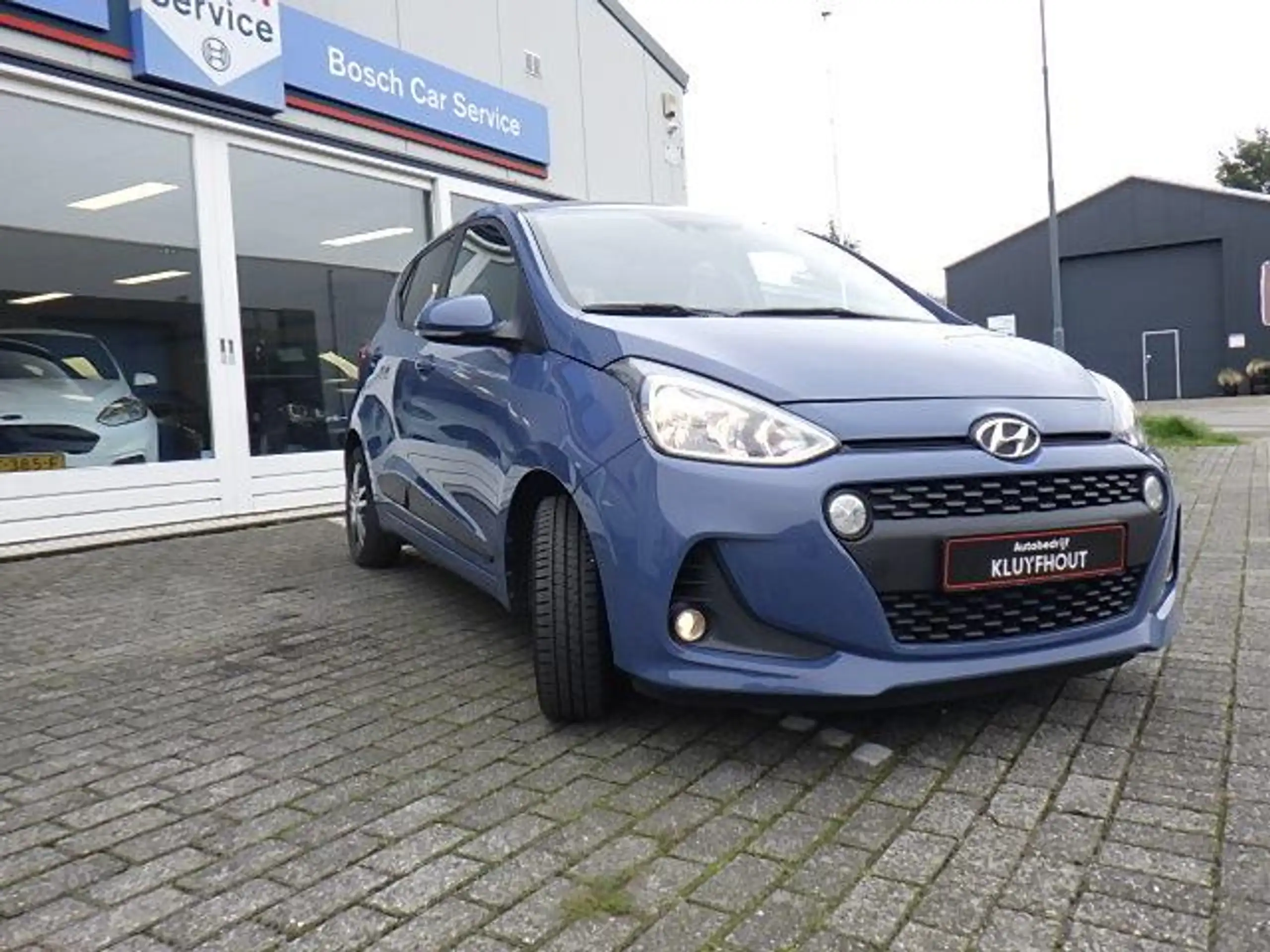 Hyundai - i10