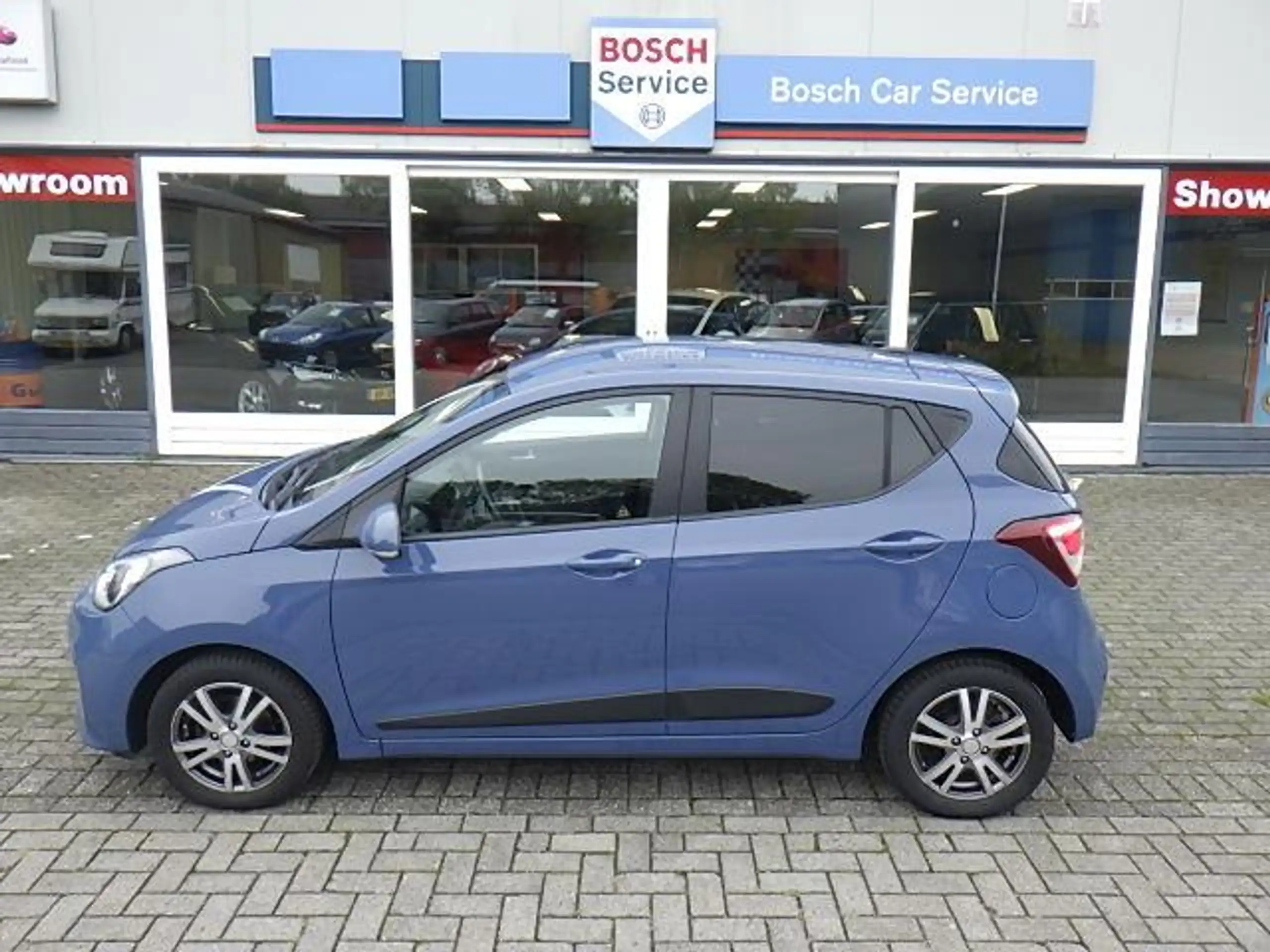 Hyundai - i10