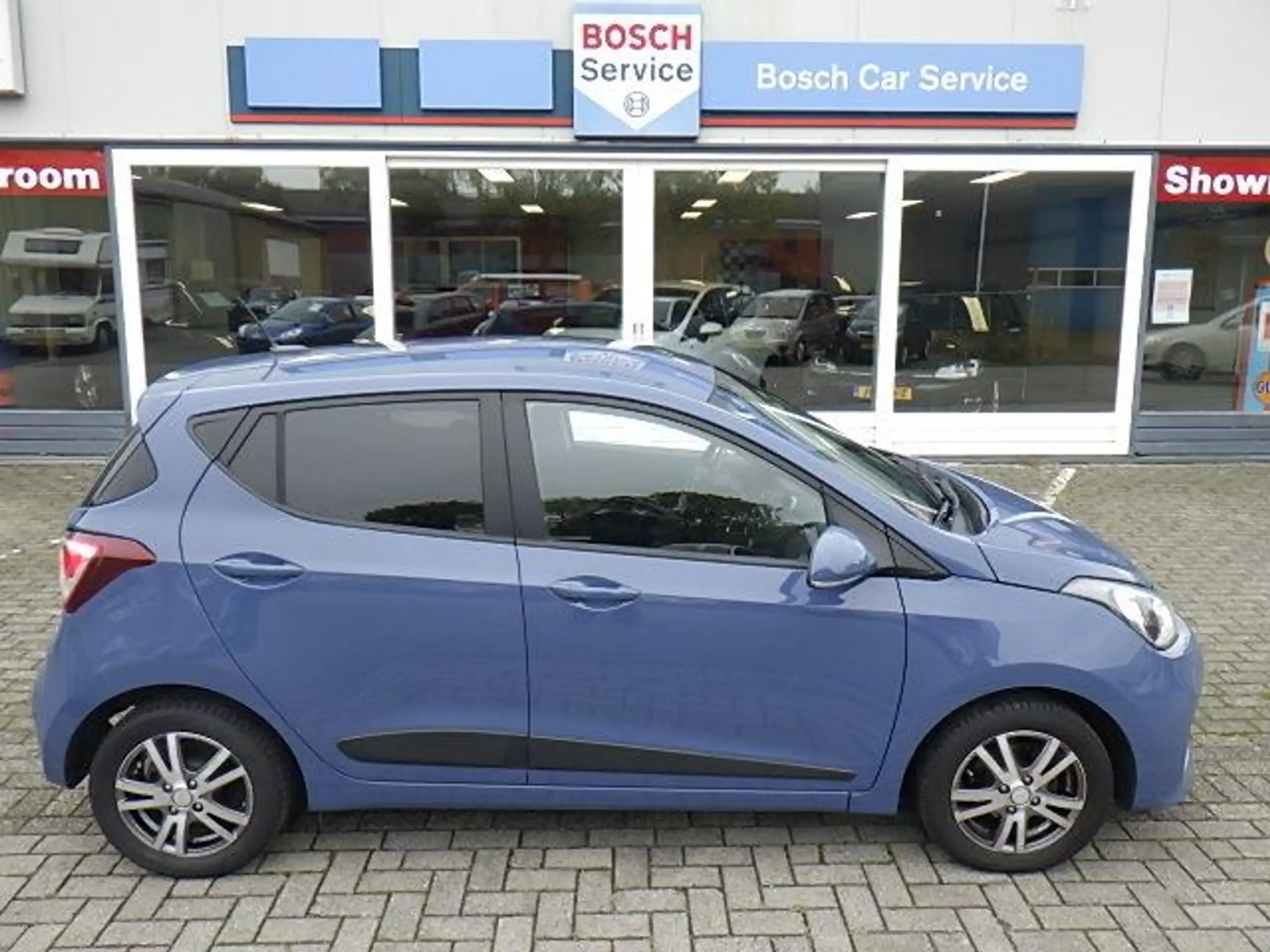 Hyundai - i10