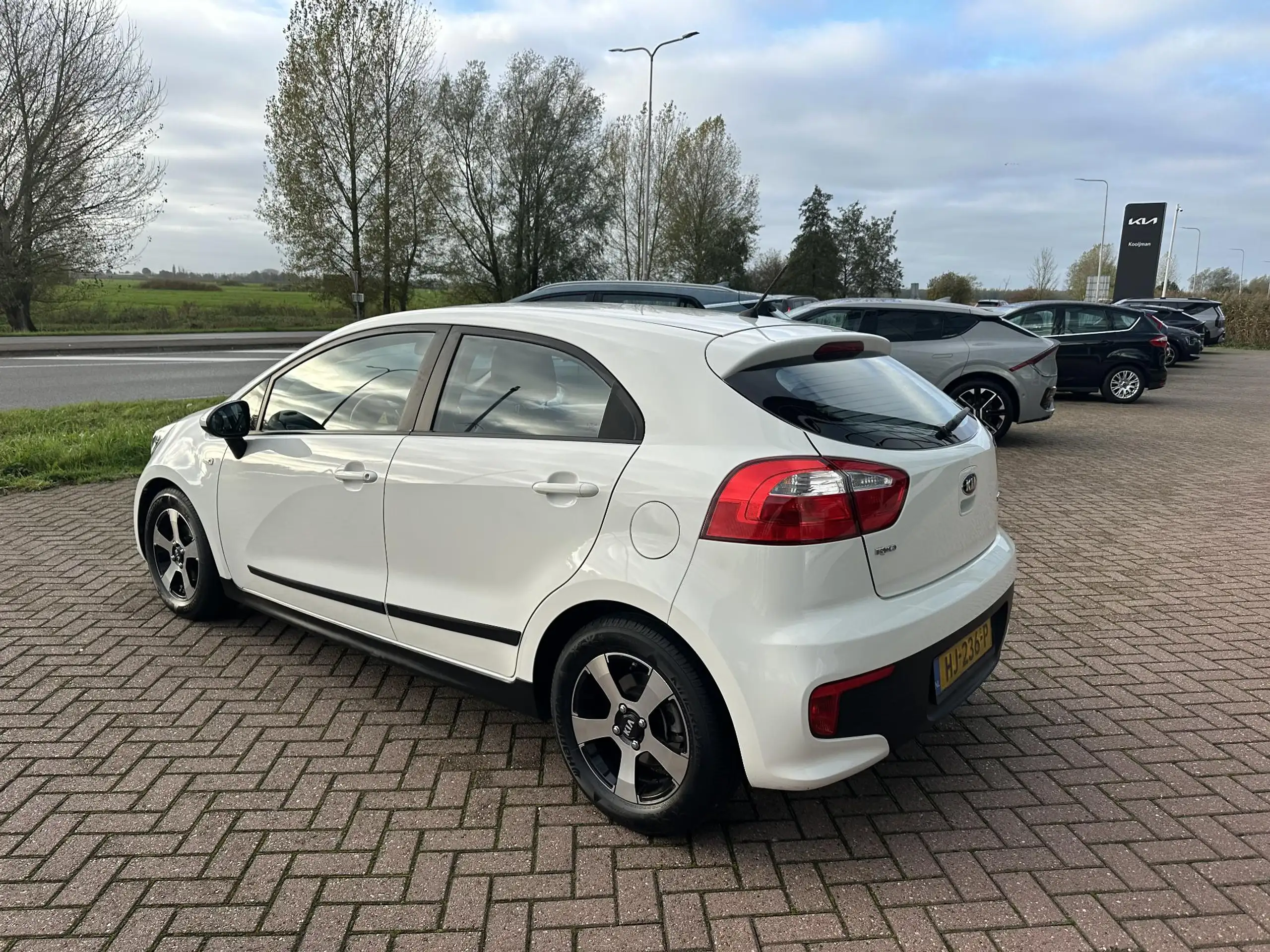 Kia - Rio