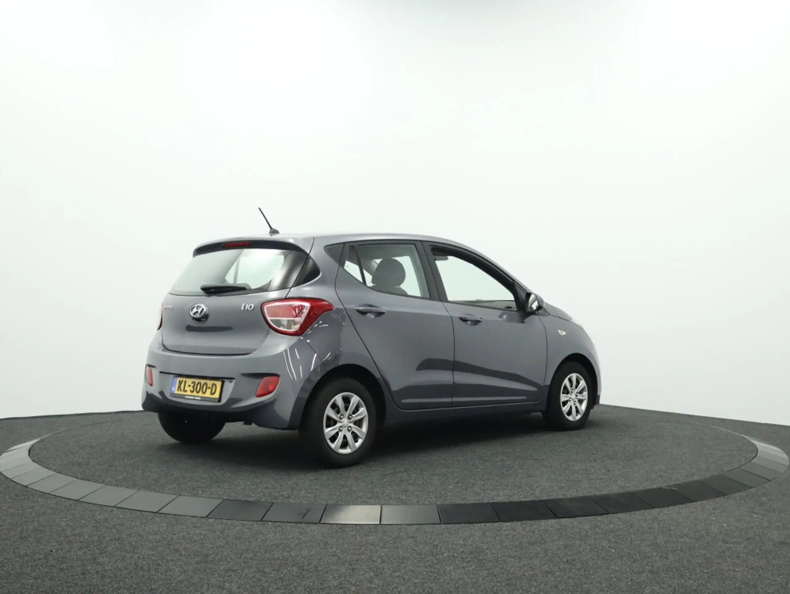 Hyundai - i10