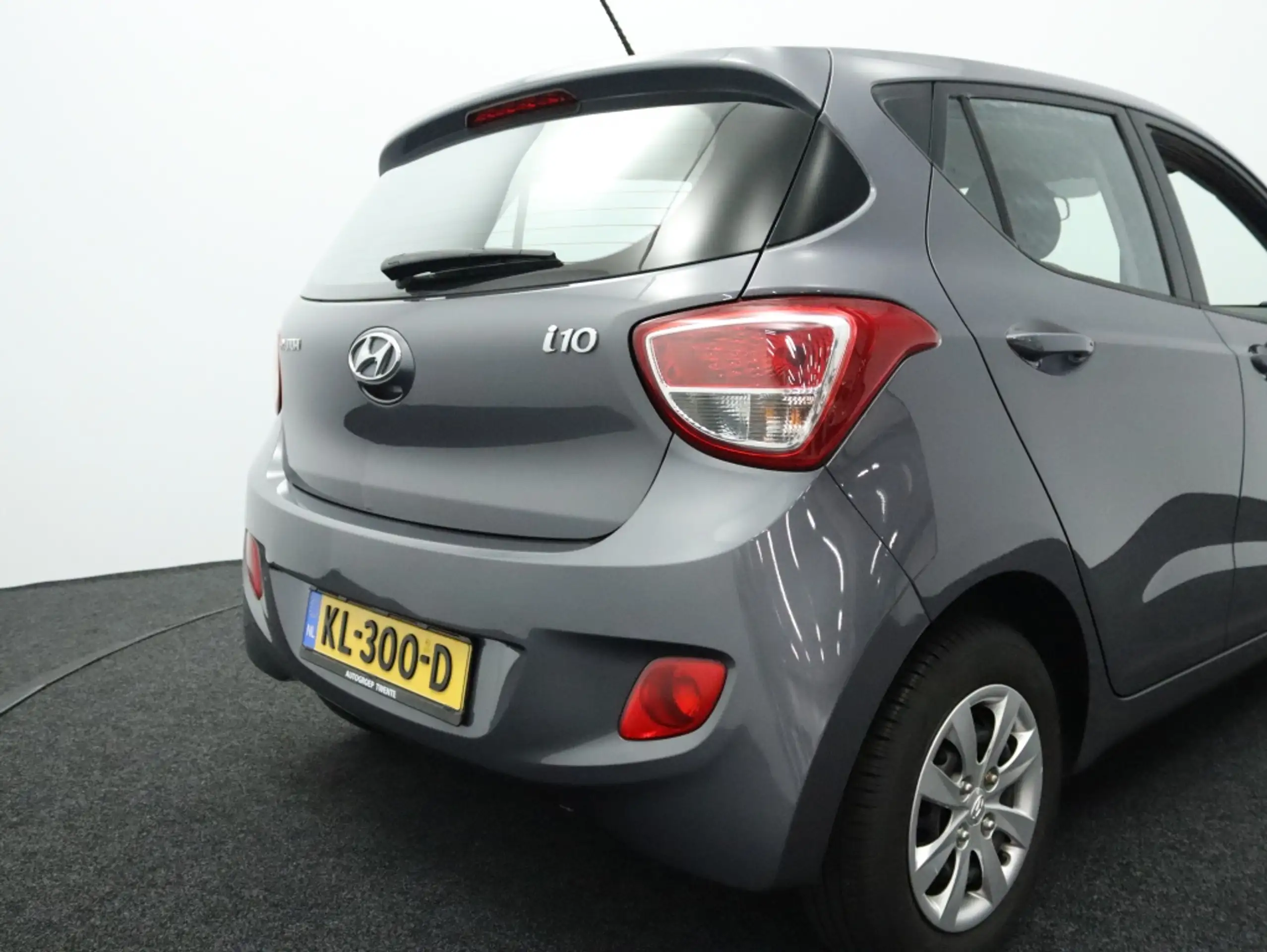 Hyundai - i10