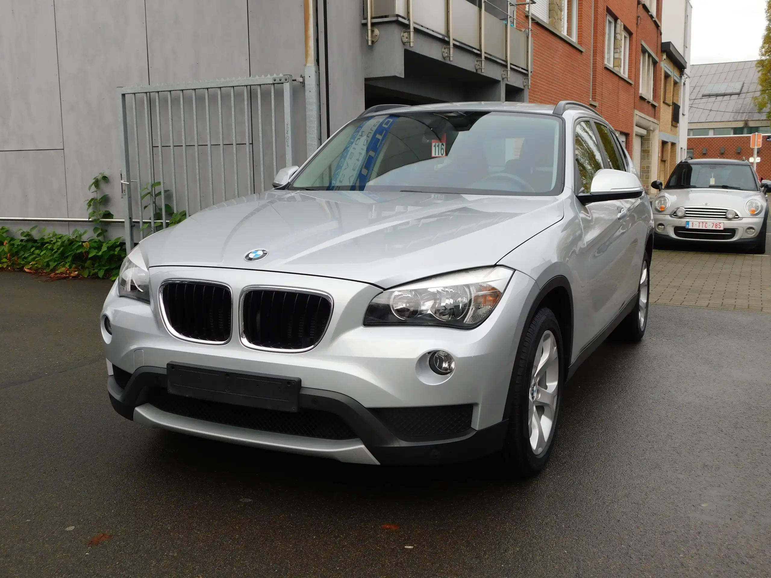 BMW - X1