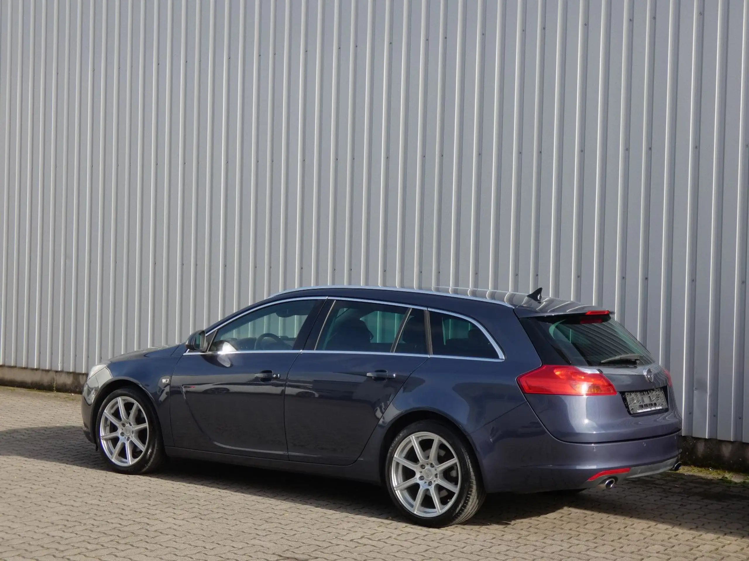 Opel - Insignia