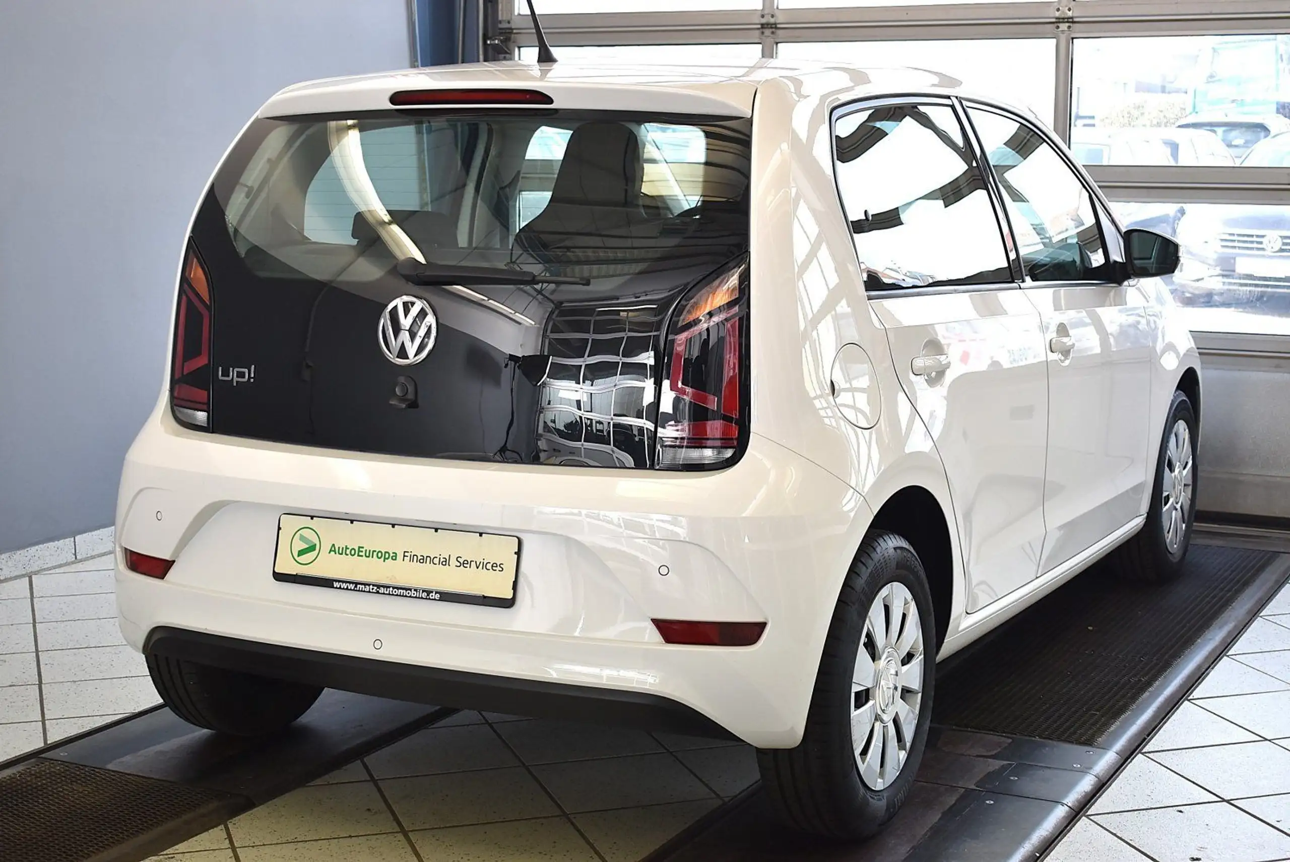 Volkswagen - up!