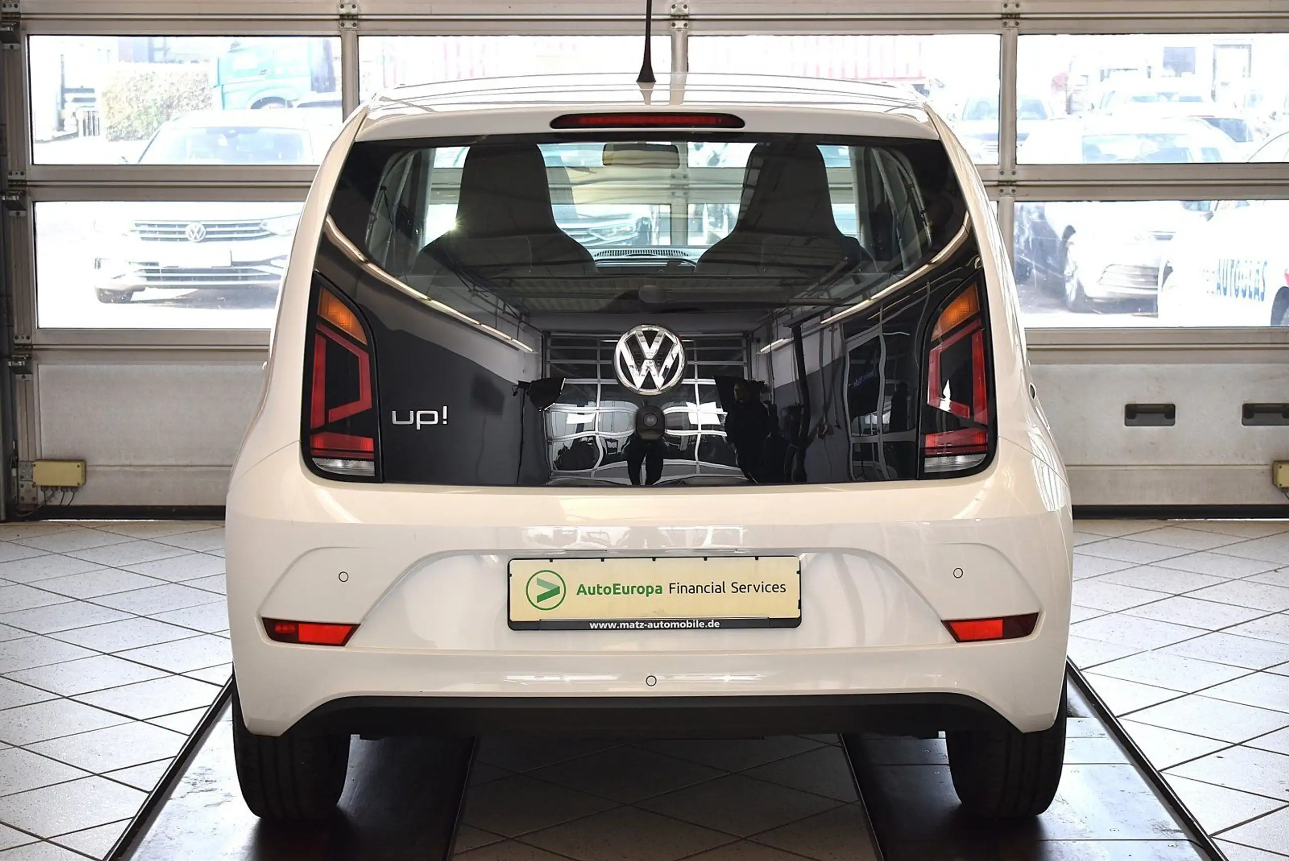 Volkswagen - up!