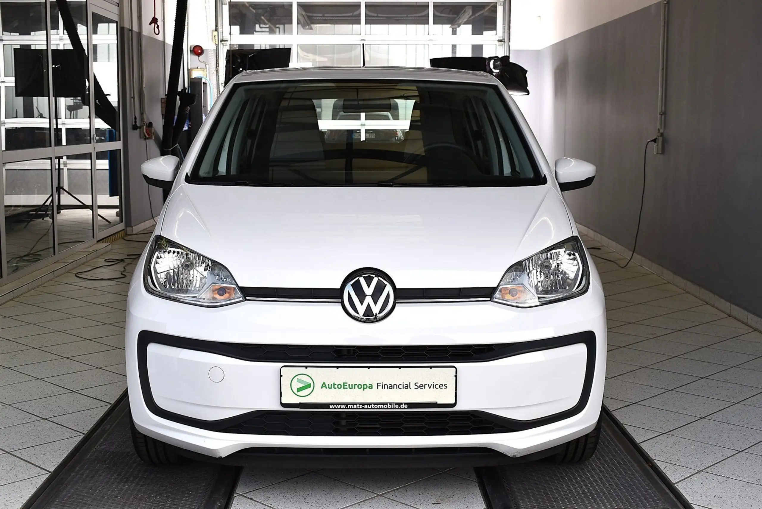 Volkswagen - up!