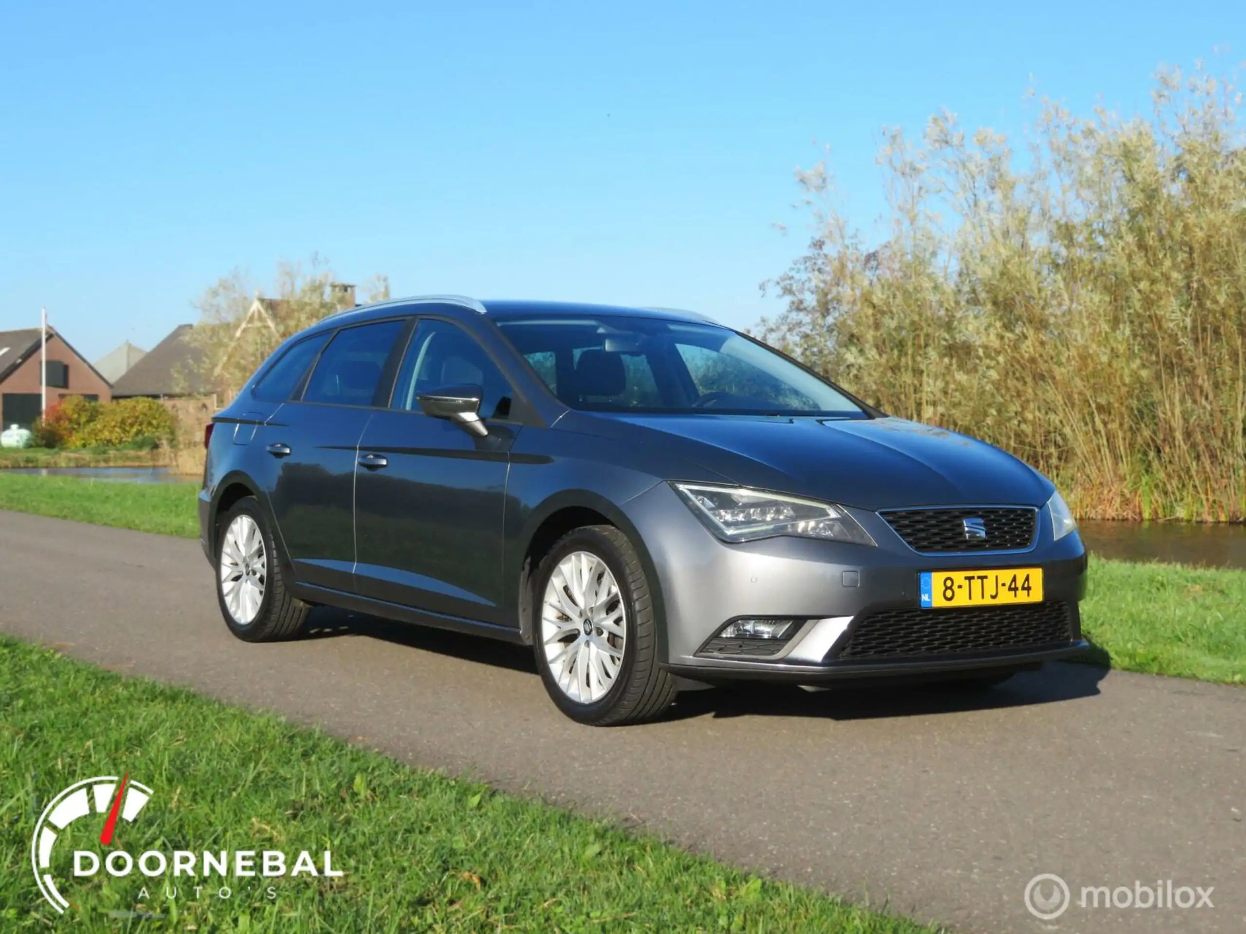 SEAT - Leon