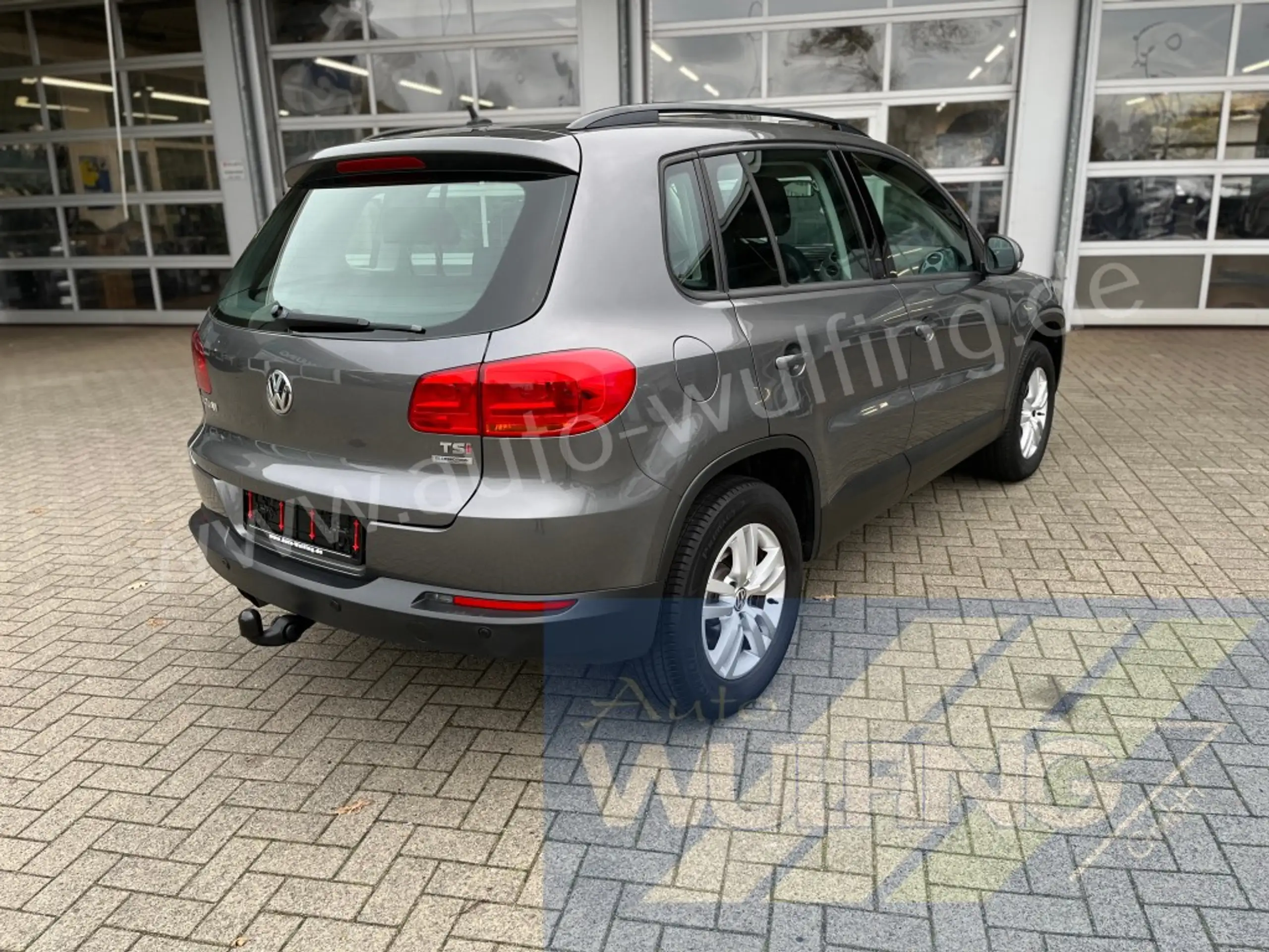 Volkswagen - Tiguan